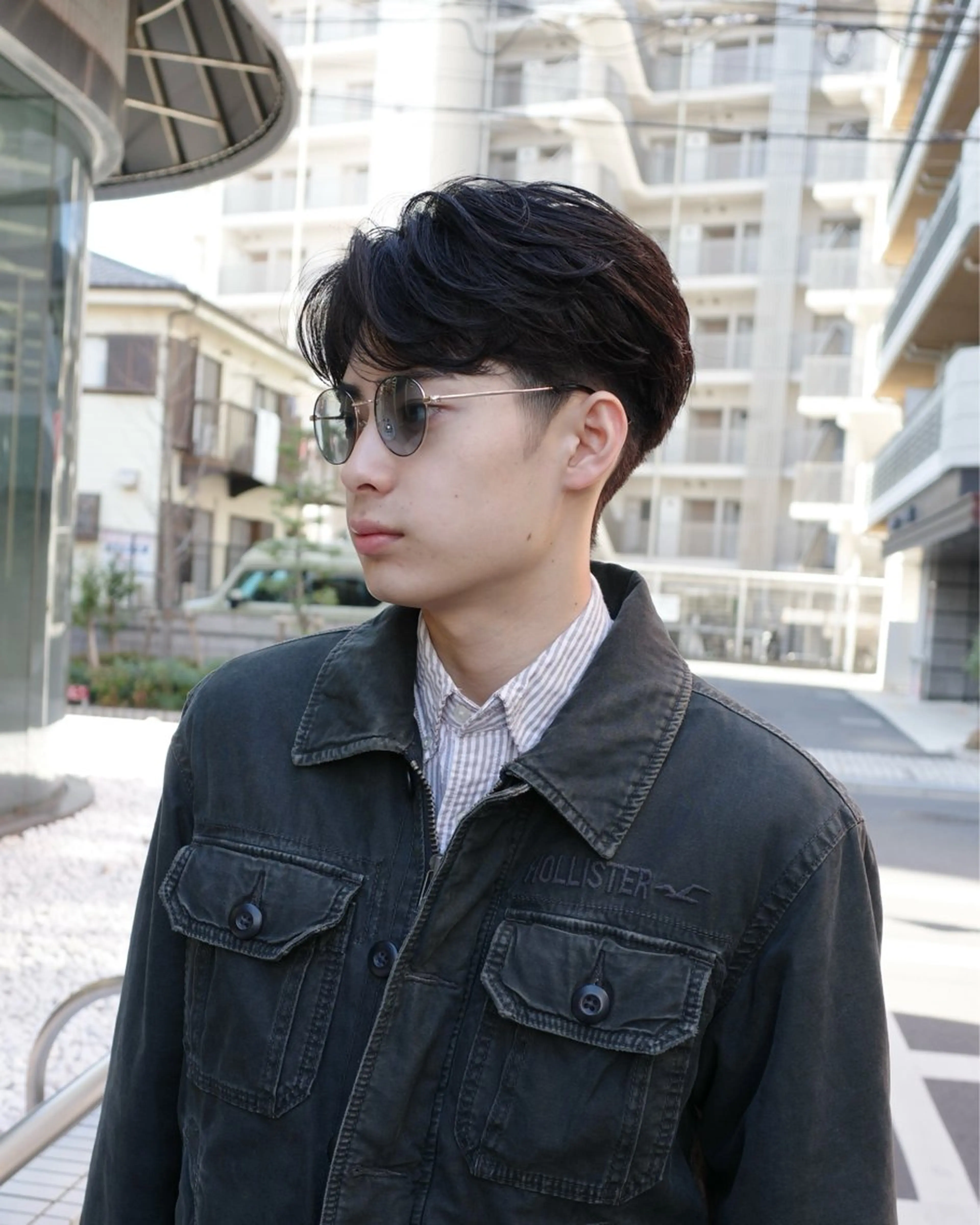 ミディアム メンズ ミディアムパーマ フェザーパーマ メンズパーマ カット パーマ トリートメント 透明感ハイトーン特化 /ケアブリーチ/莉駒のヘアスタイル