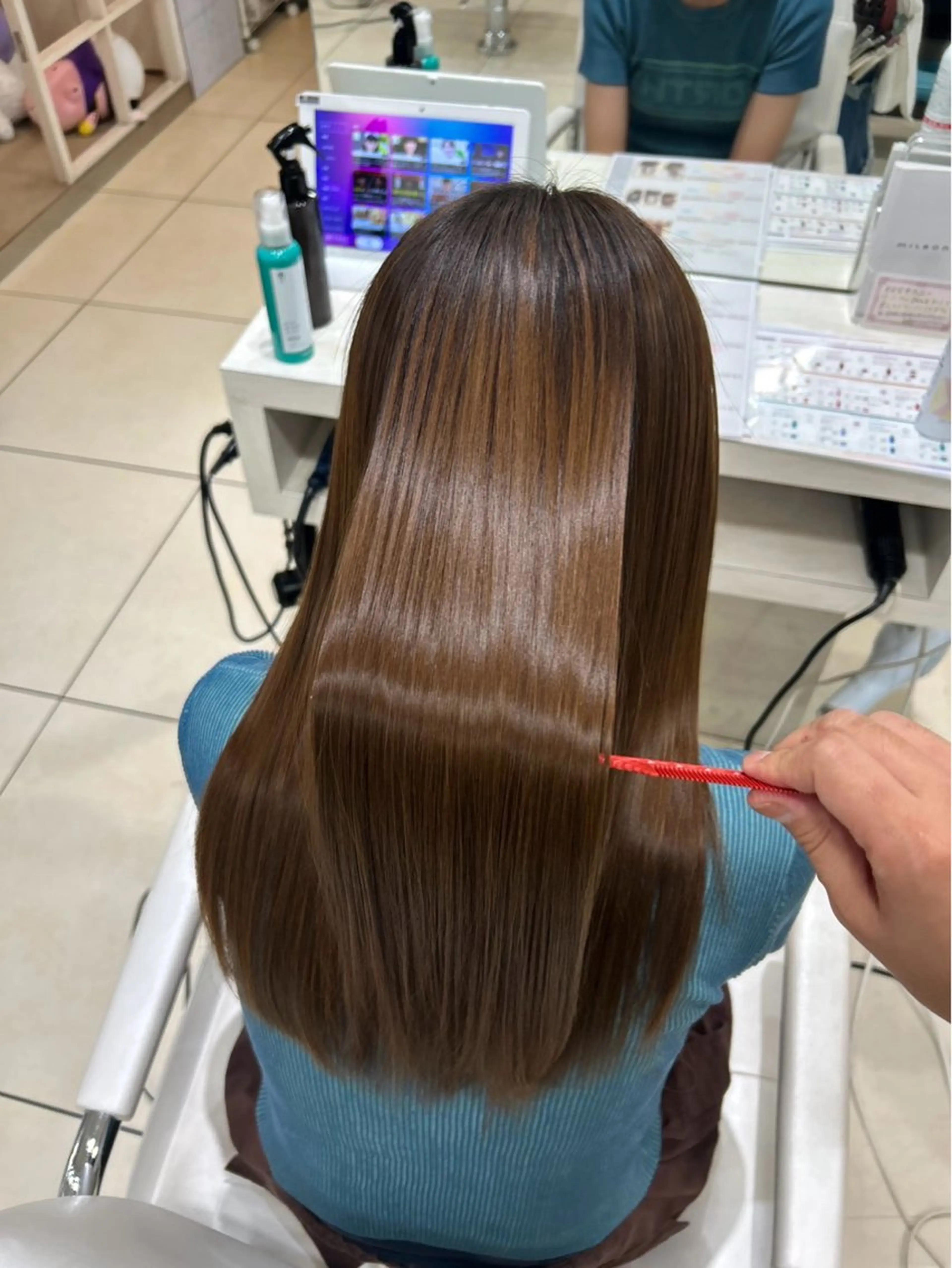 セミロング 【髪質改善カラー】 あむ·. ⟡ 🖤のヘアスタイル