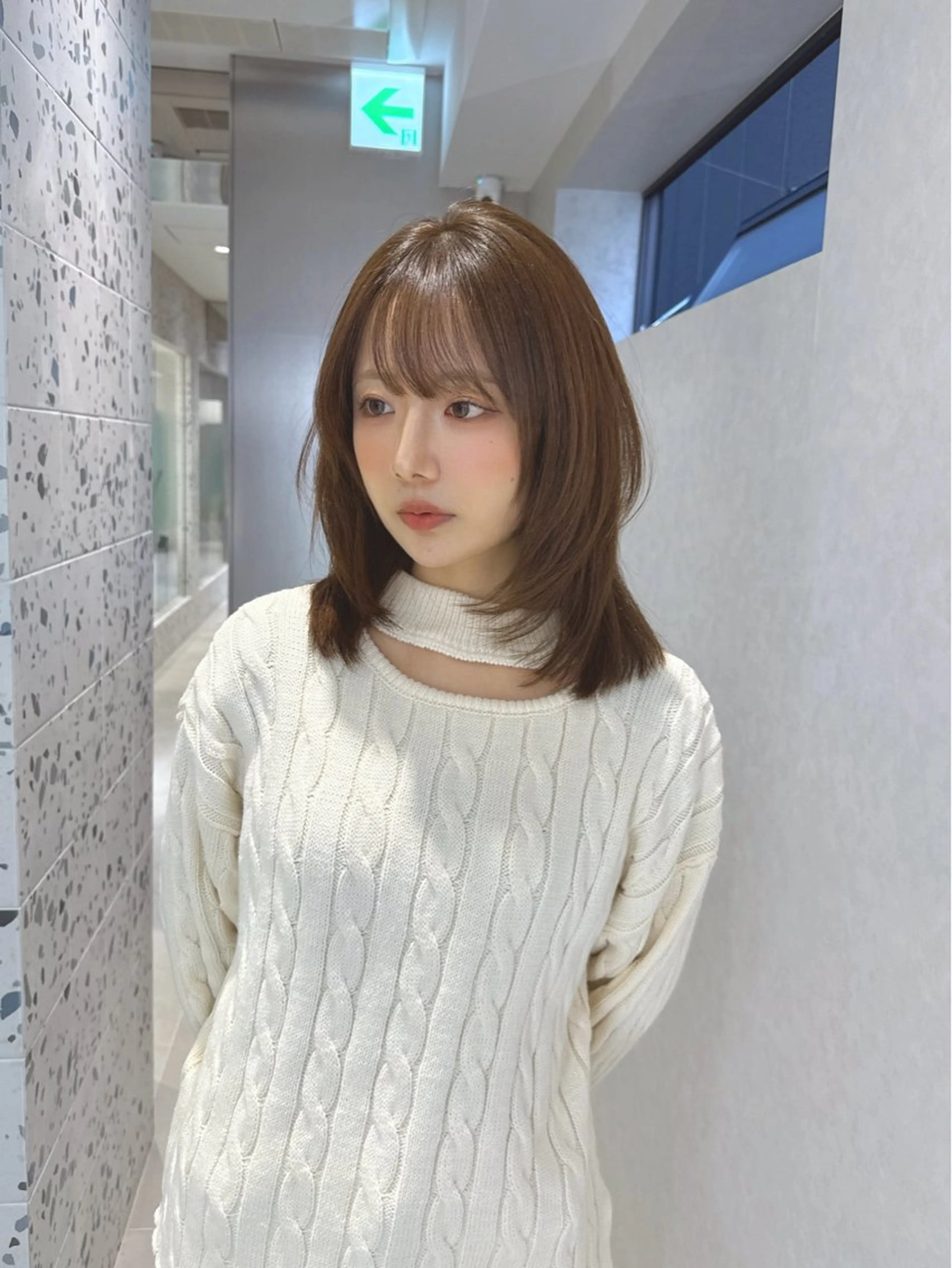 ミディアム カラー カット ヘアカラー トリートメント 矢野 晃平のヘアスタイル