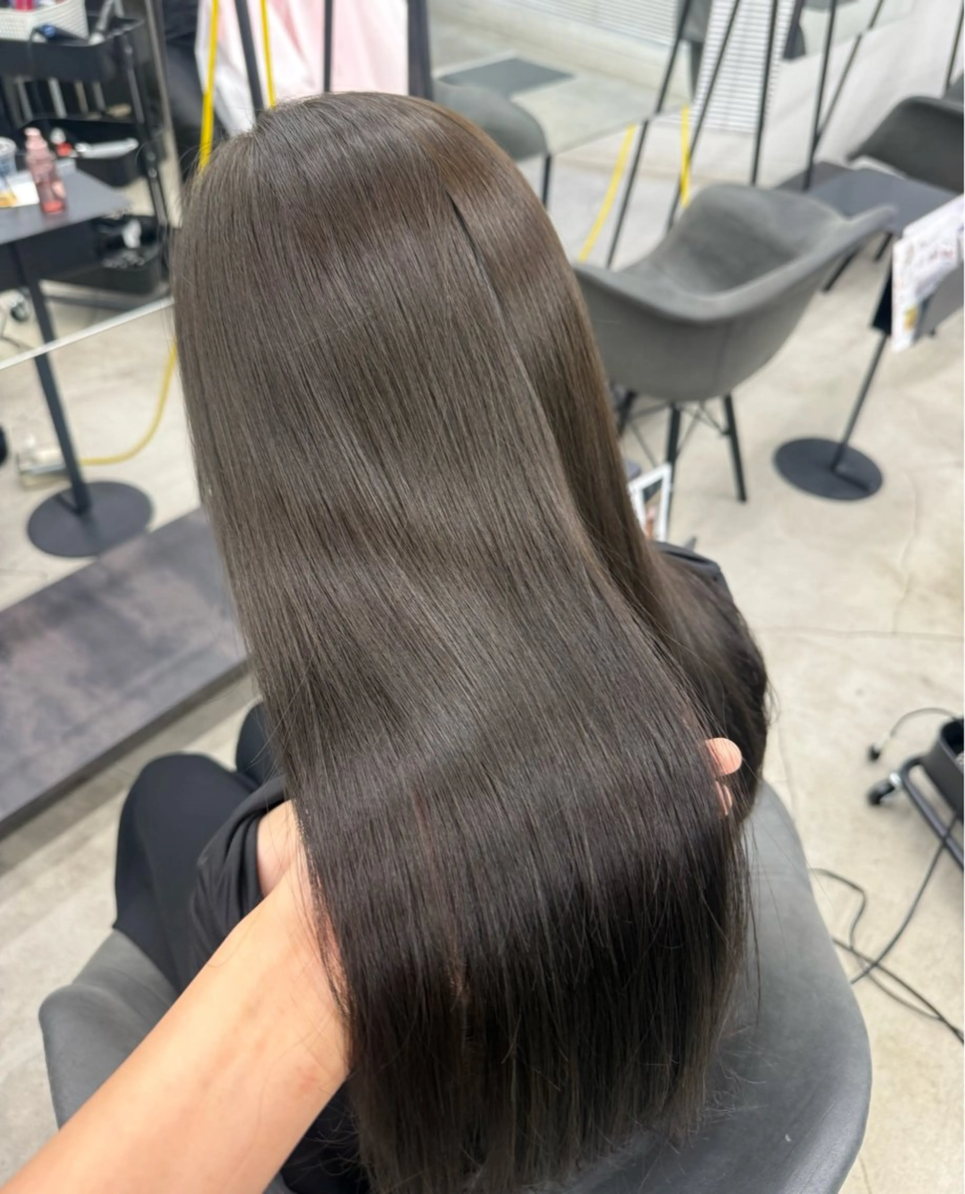 ロング カット ヘアカラー トリートメント 韓国🫧髪質改善🫧 縮毛矯正🫧陽菜🫧のヘアスタイル