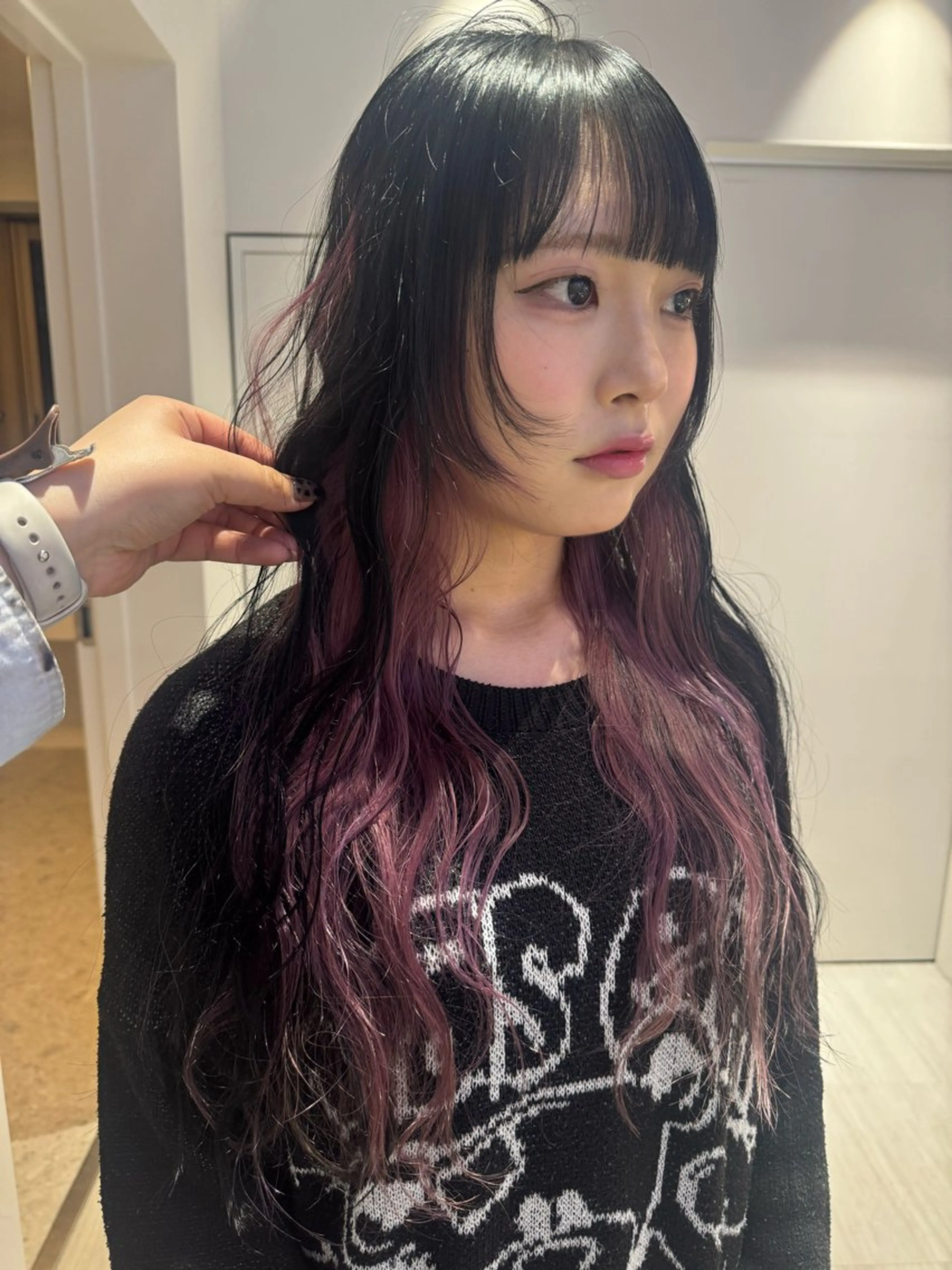 カラー ヘアカラー トリートメント Ami/艶カラー/ レイヤー/ハイトーンのヘアスタイル