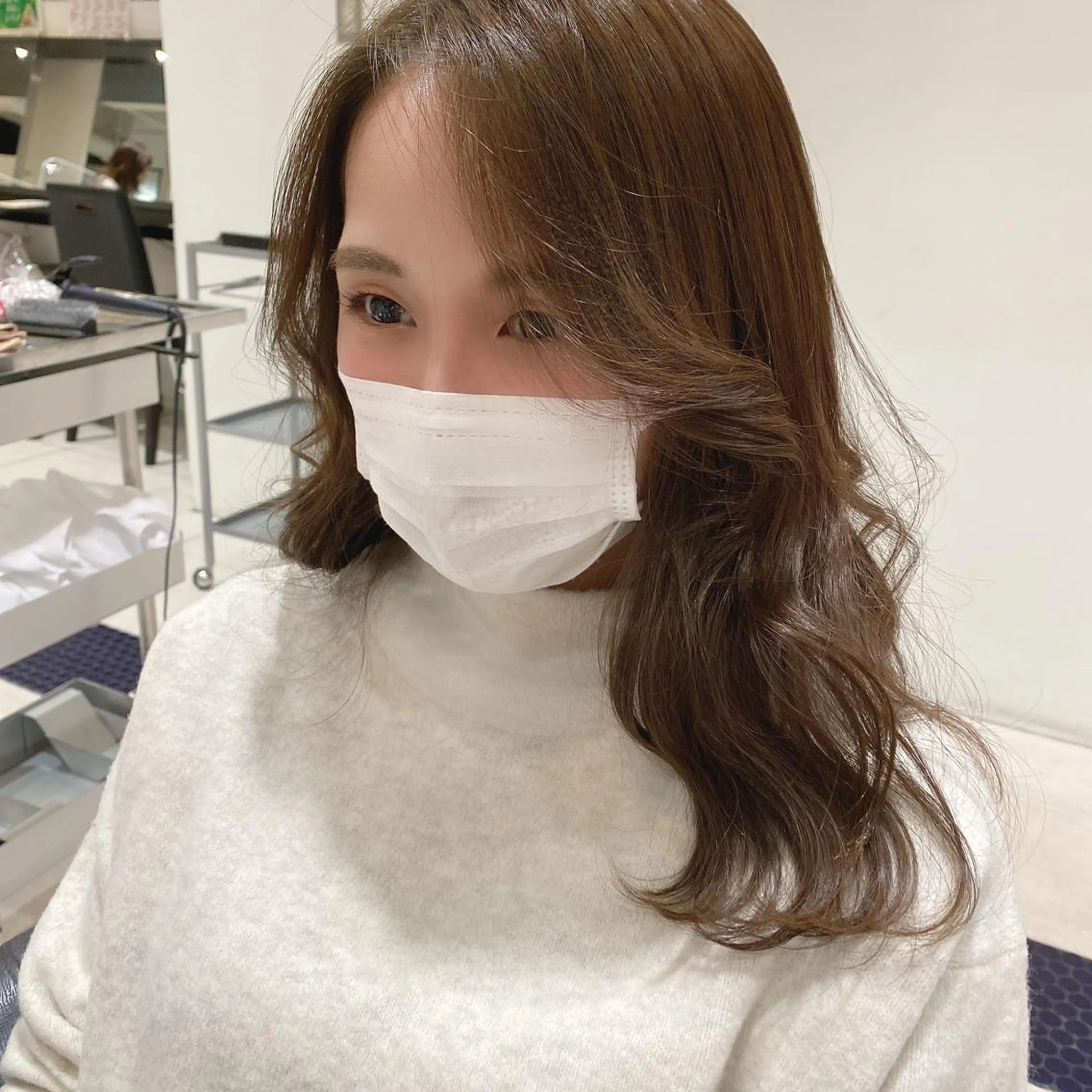 セミロング カラー ヘアアレンジ ネイル マツエク・マツパ ベージュカラー オリーブベージュ カット ヘアカラー トリートメント 透明感カラー🫧ヘア セット🫧松本菜月の眉毛・アイブロウイメージ