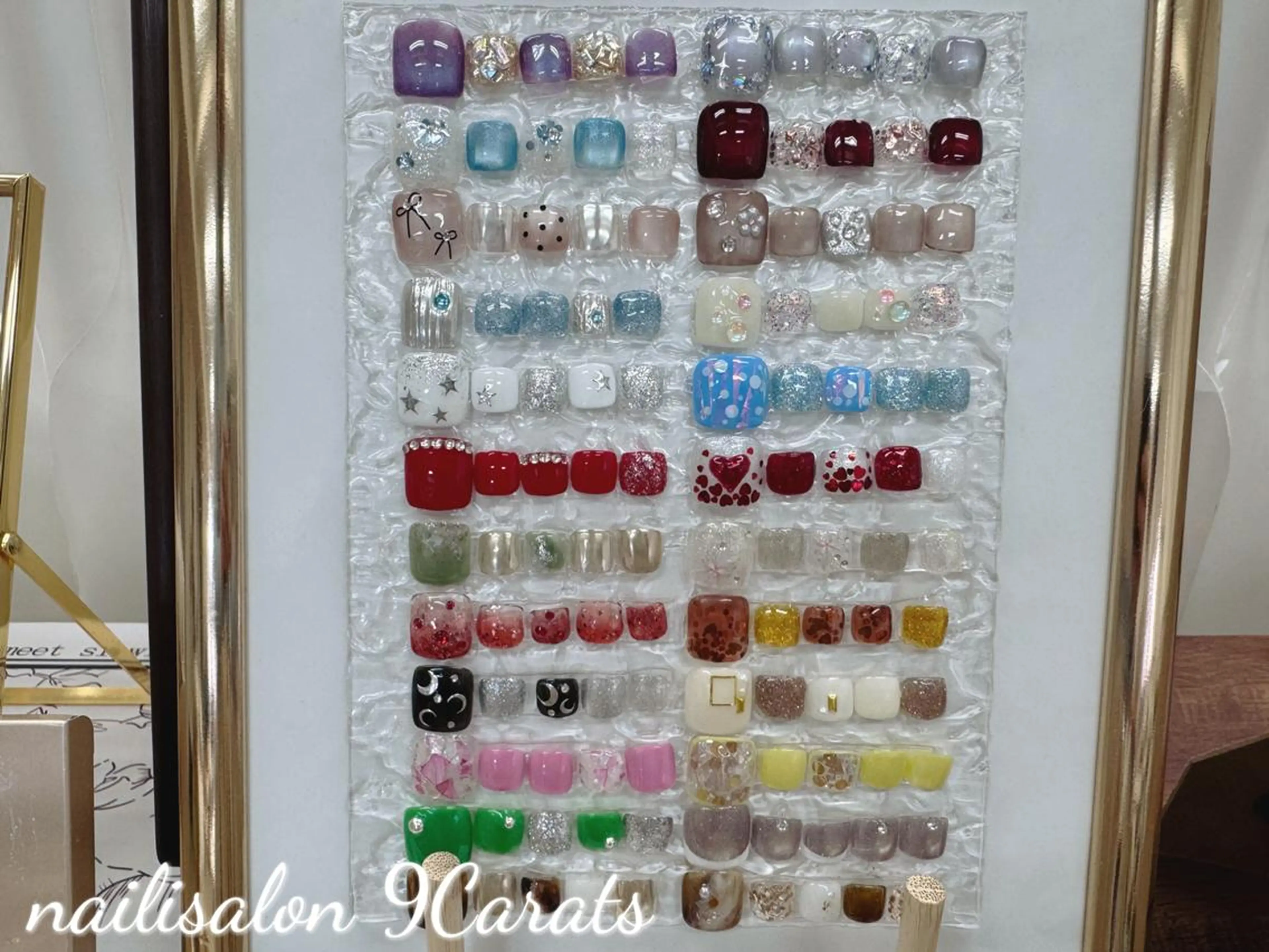 ネイル ネイルサロン9カラッ ト　　RUBYのネイルデザイン