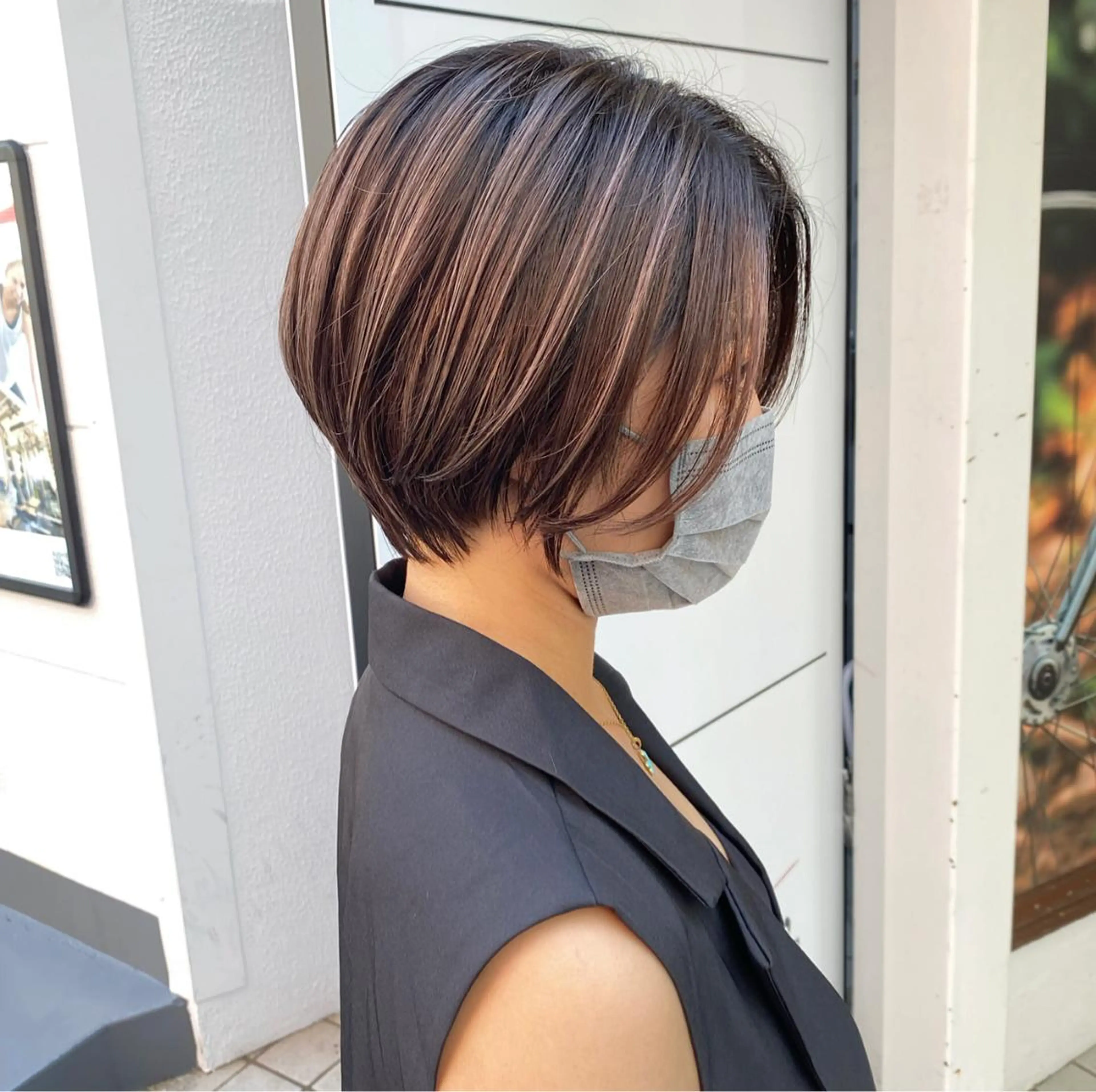 ショート カラー パーマ ヘアアレンジ メンズ キッズ ネイル マツエク・マツパ アイブロウ カット ヘアカラー ハイライト、レイヤー カット/西梅田/中西のヘアスタイル