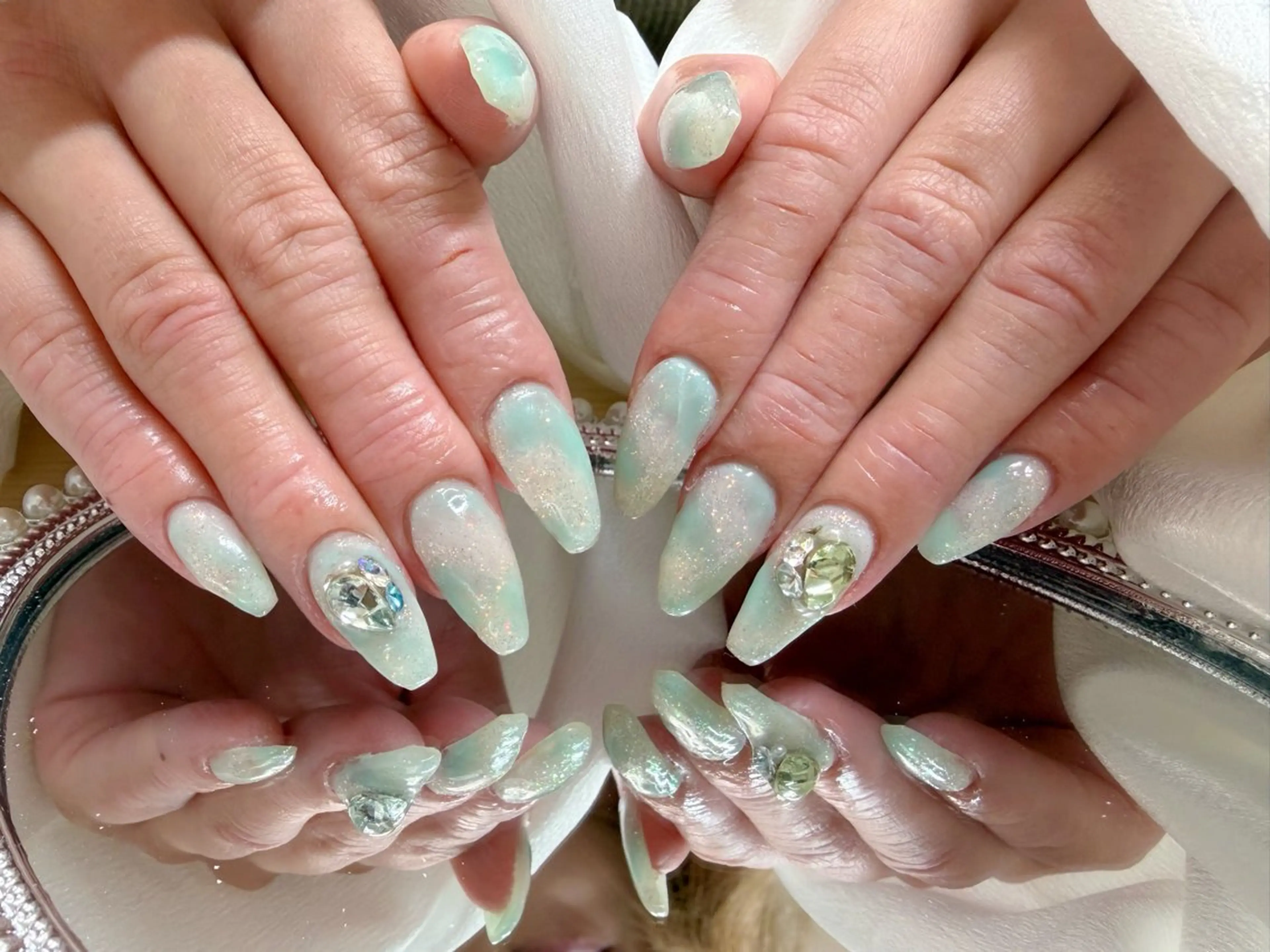 ネイル ハンドネイル IZUMI YUKIのネイルデザイン