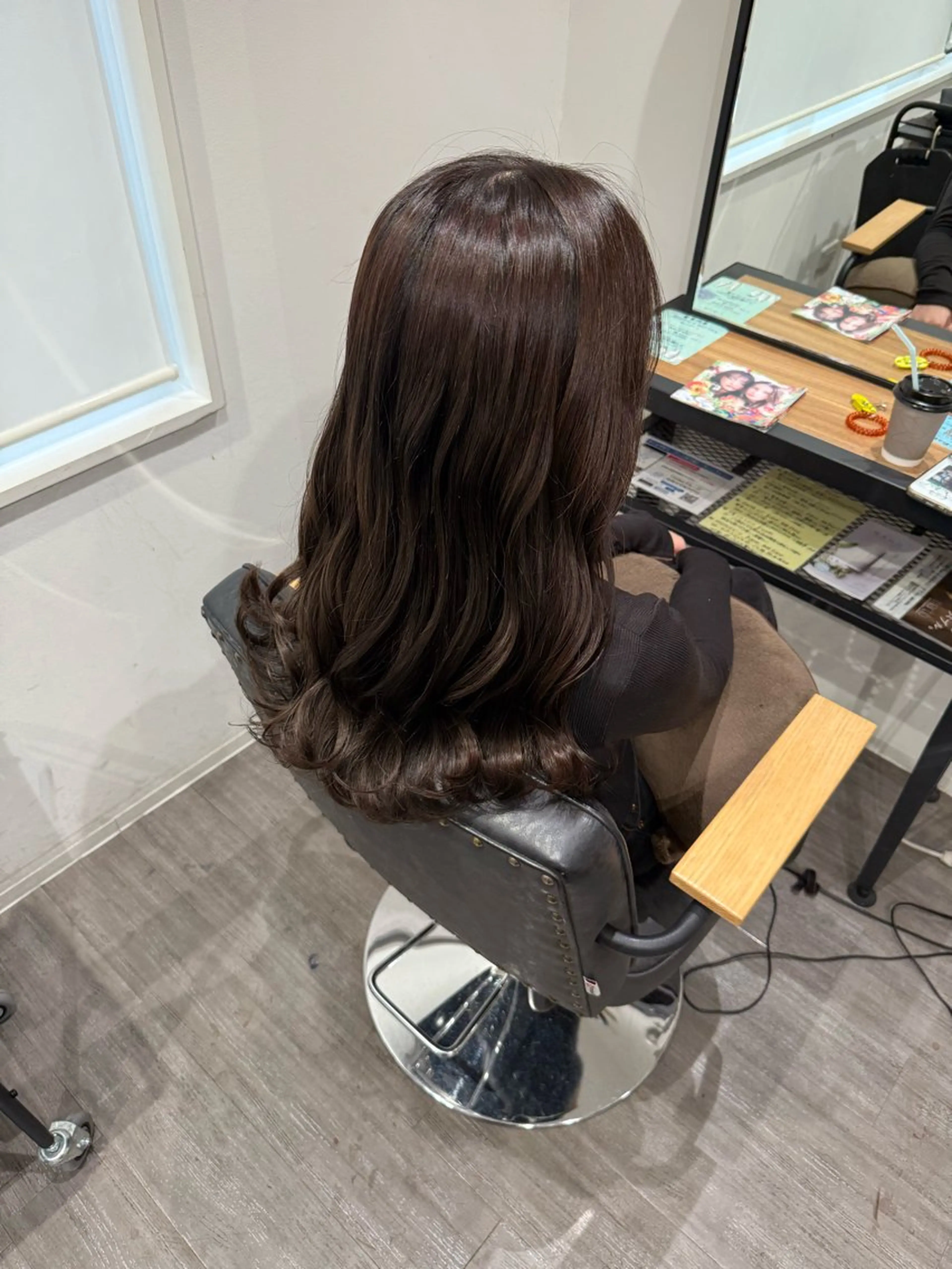 セミロング カラー ブラウンカラー カット ヘアカラー トリートメント 艶髪レイヤー上田 紗也🇰🇷💗のヘアスタイル