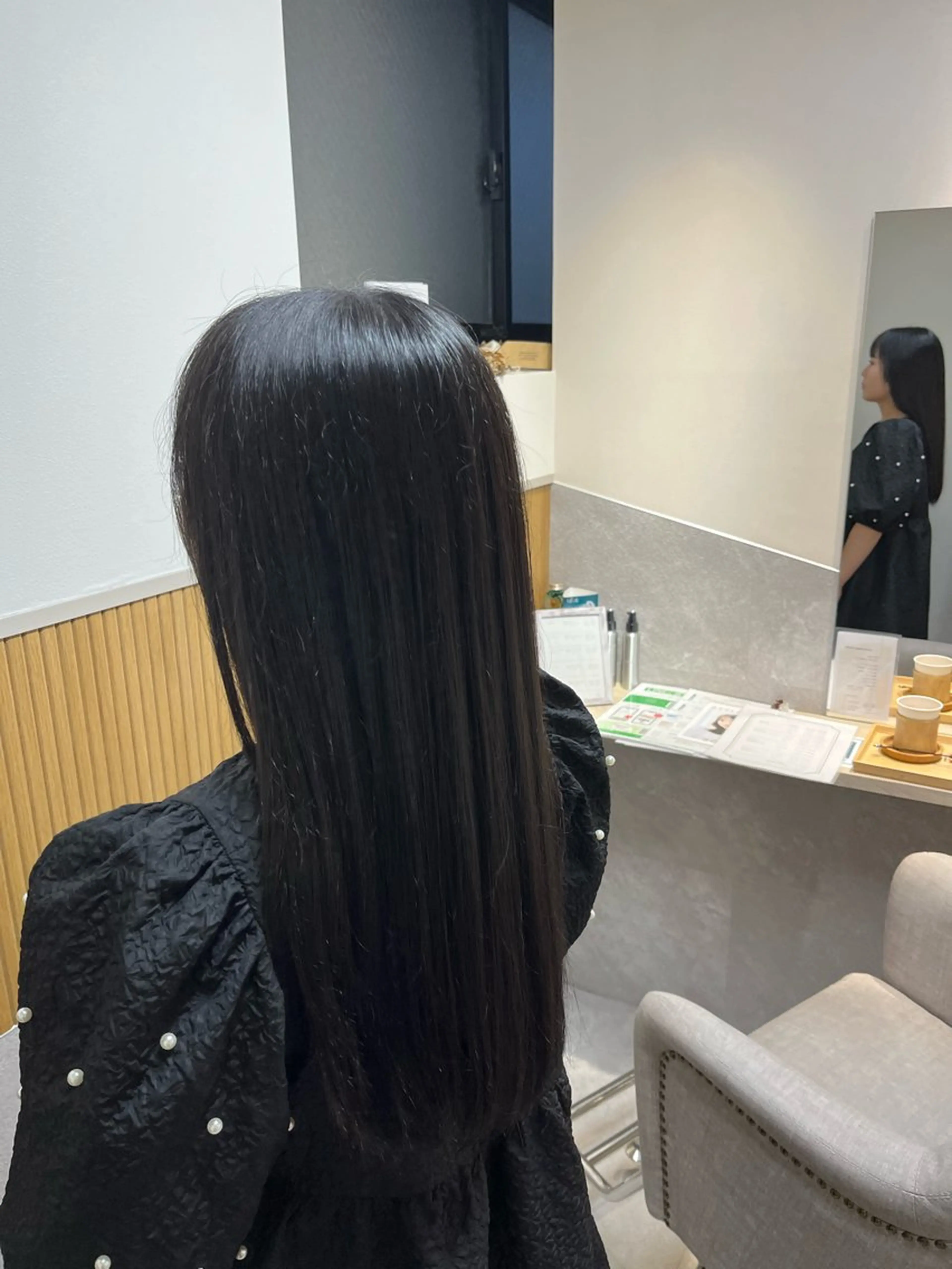 ロング カラー 西田 優作のヘアスタイル