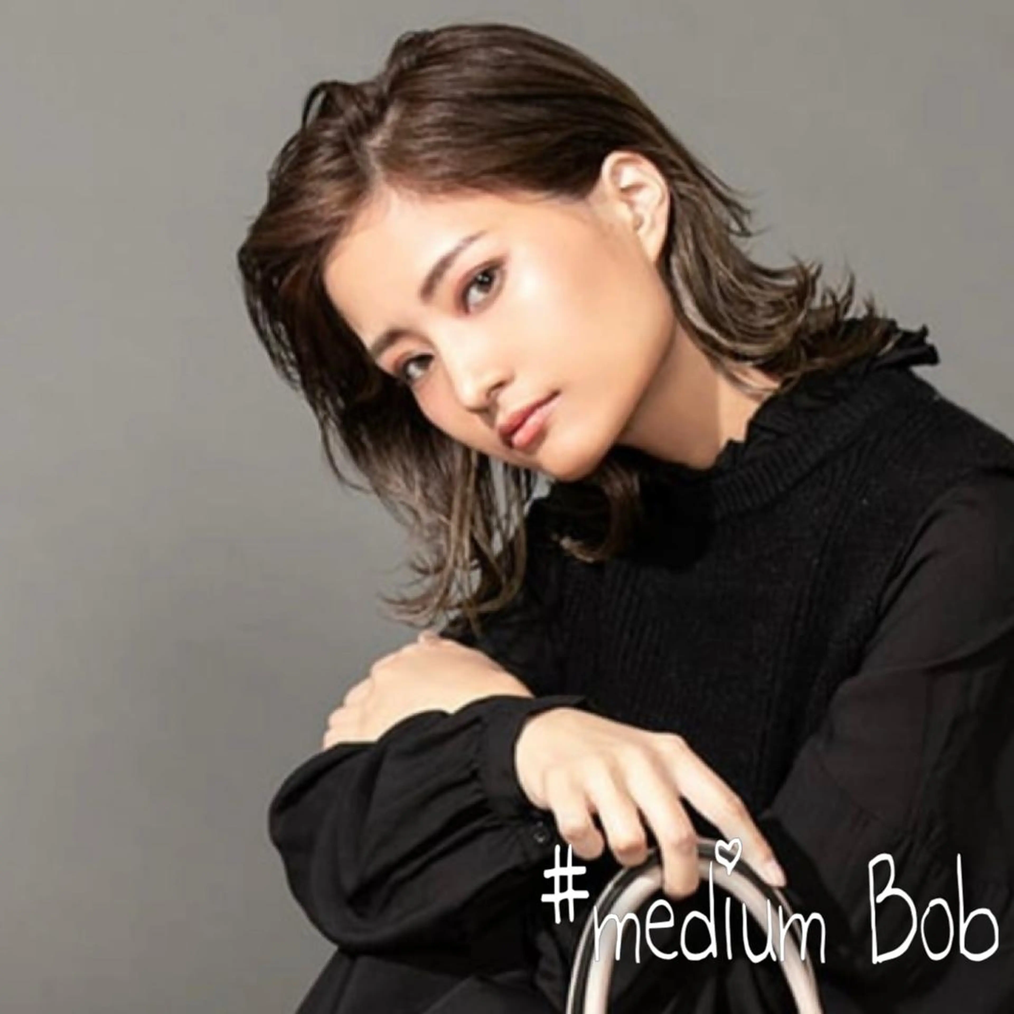 ミディアム カラー くせ毛 顔周りカット 髪質改善 似合わせカット トリートメント 渋谷レイヤーカット❌ 縮毛矯正専門/武田涼のヘアスタイル