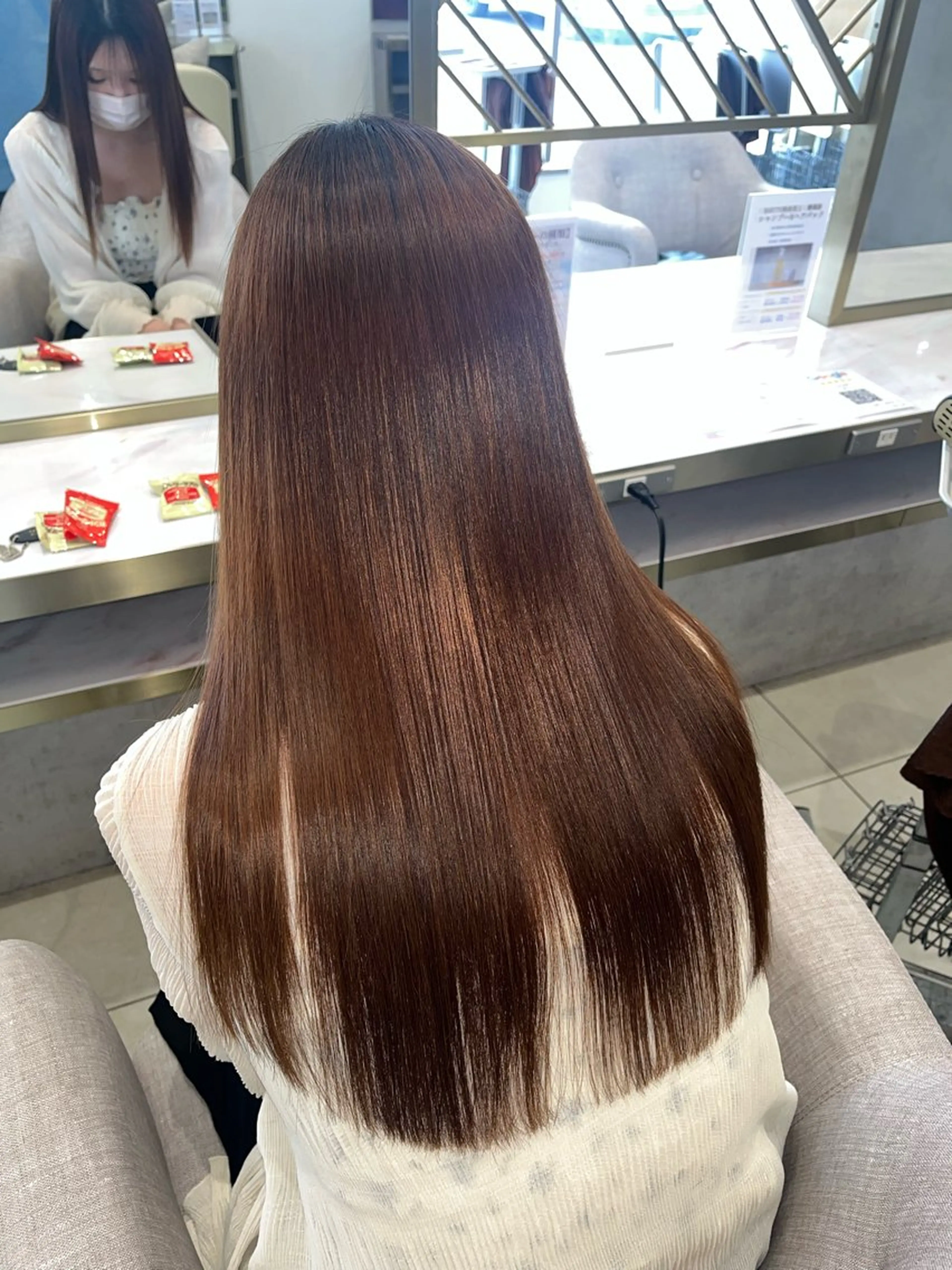 ロング 吹田 駿 髪質改善縮毛矯正のヘアスタイル