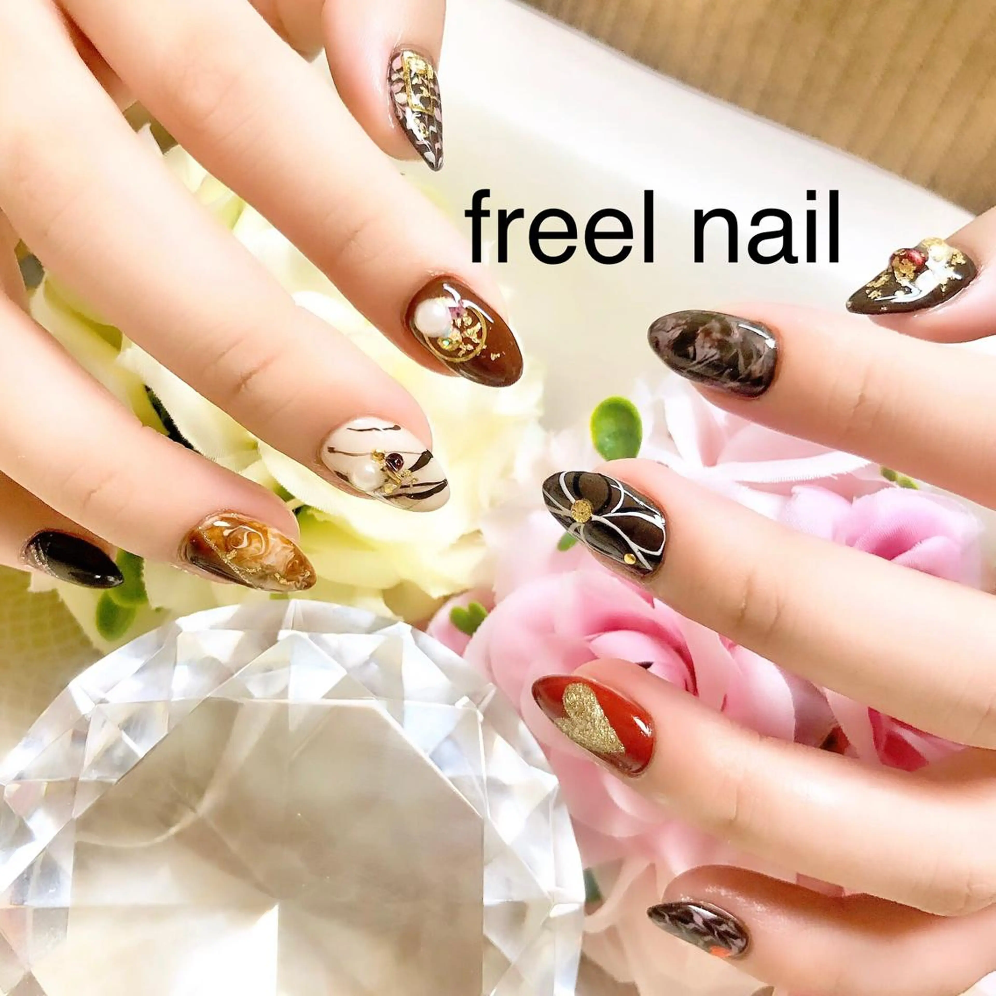 ネイル ハンドネイル freel Beautyのネイルデザイン