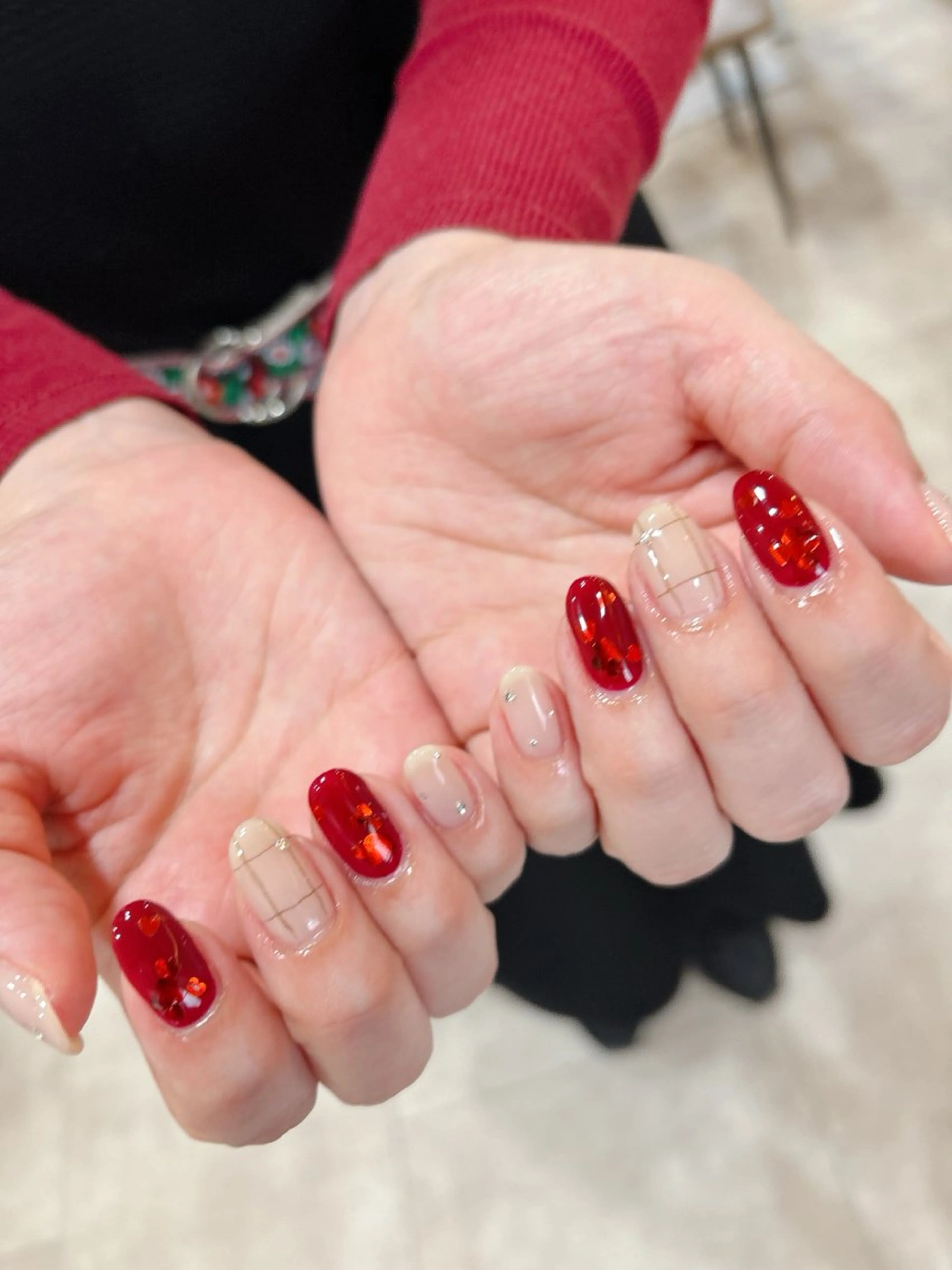 ネイル ハート ハンドネイル 大澤 香奈子のネイルデザイン