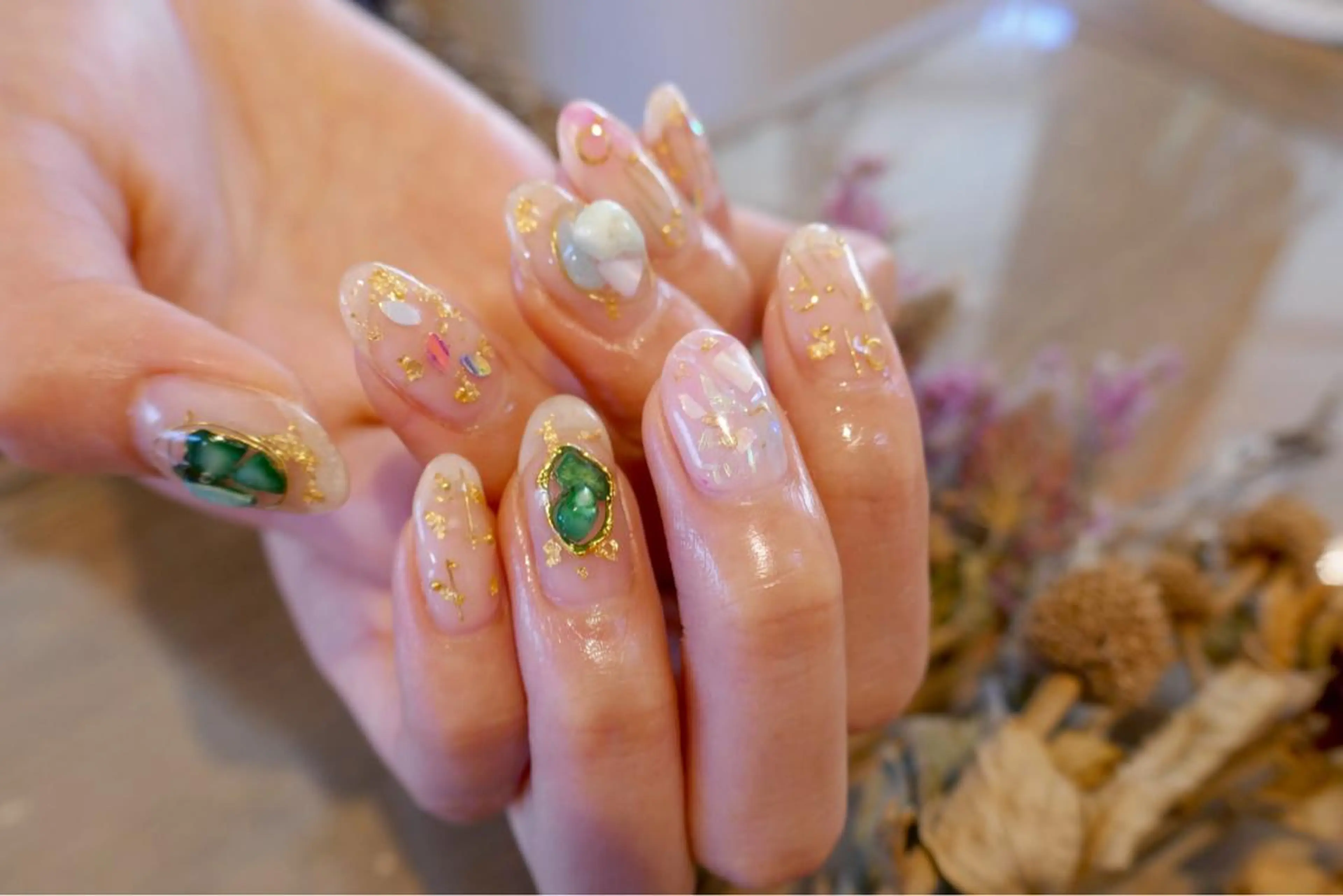 ネイル revia所属・ERI Nailistのネイルデザイン