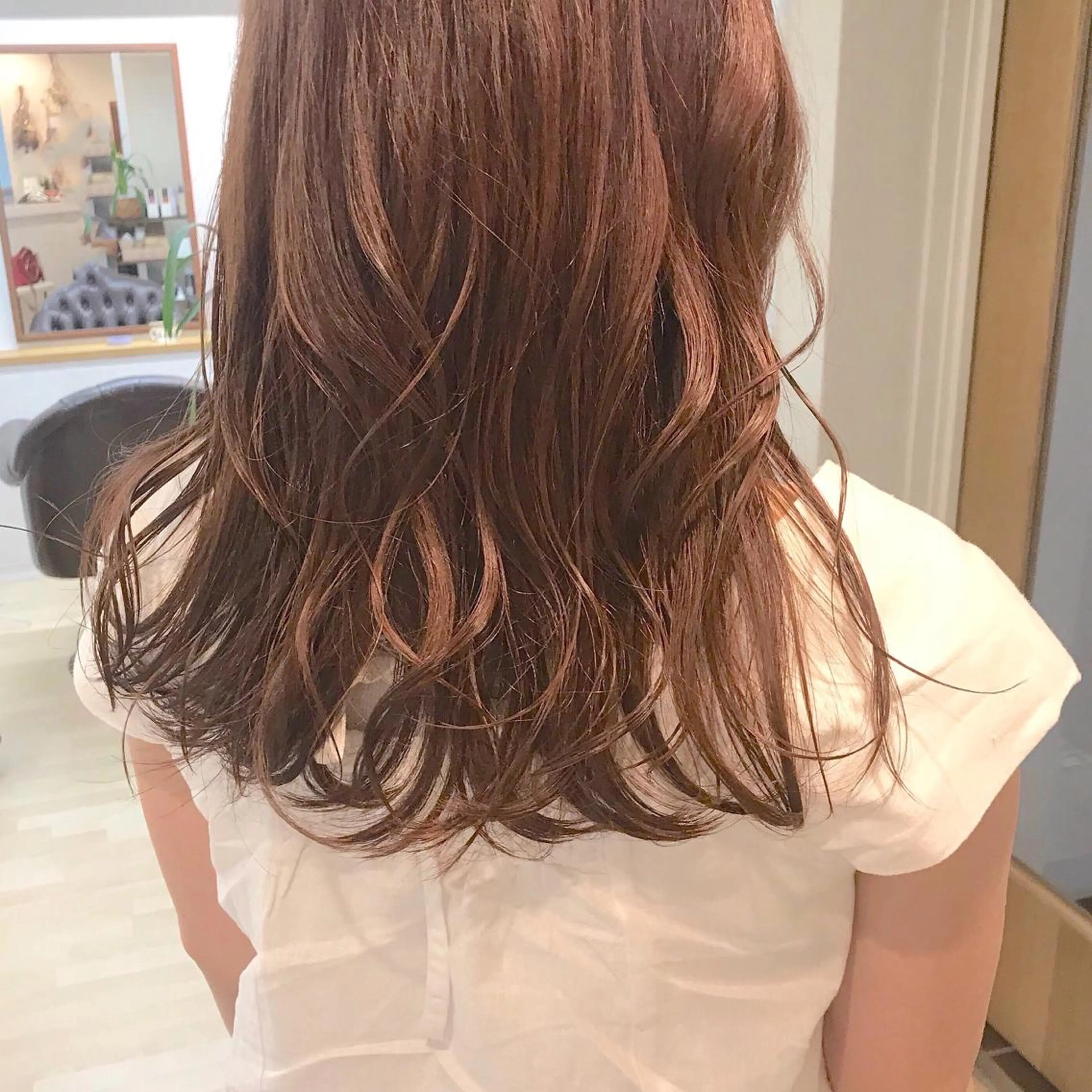 ロング クニモトハルナ ボブ/柔らかカラーのヘアスタイル