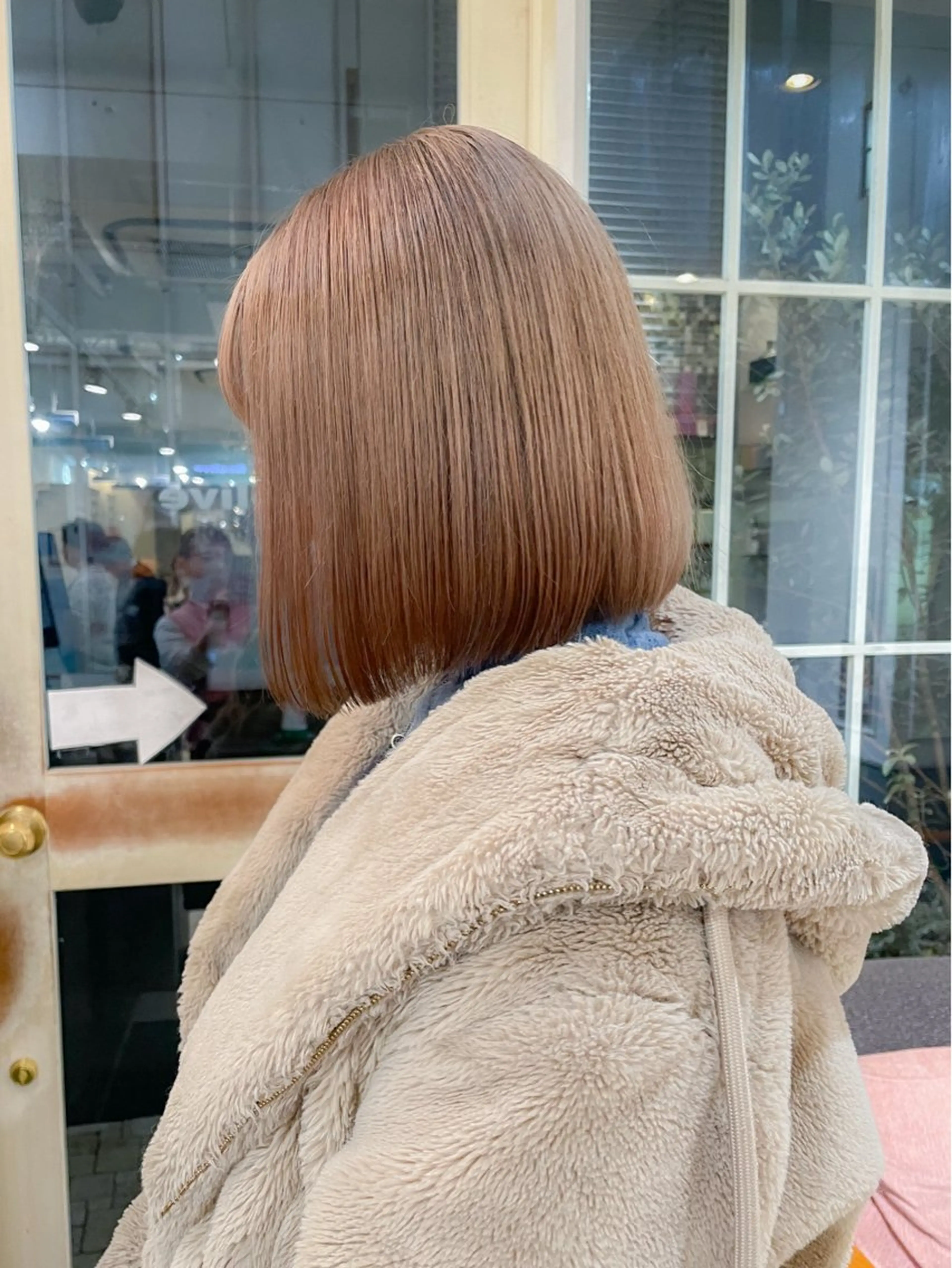 ミディアム ボブ ボブ ブリーチ/miinaのヘアスタイル