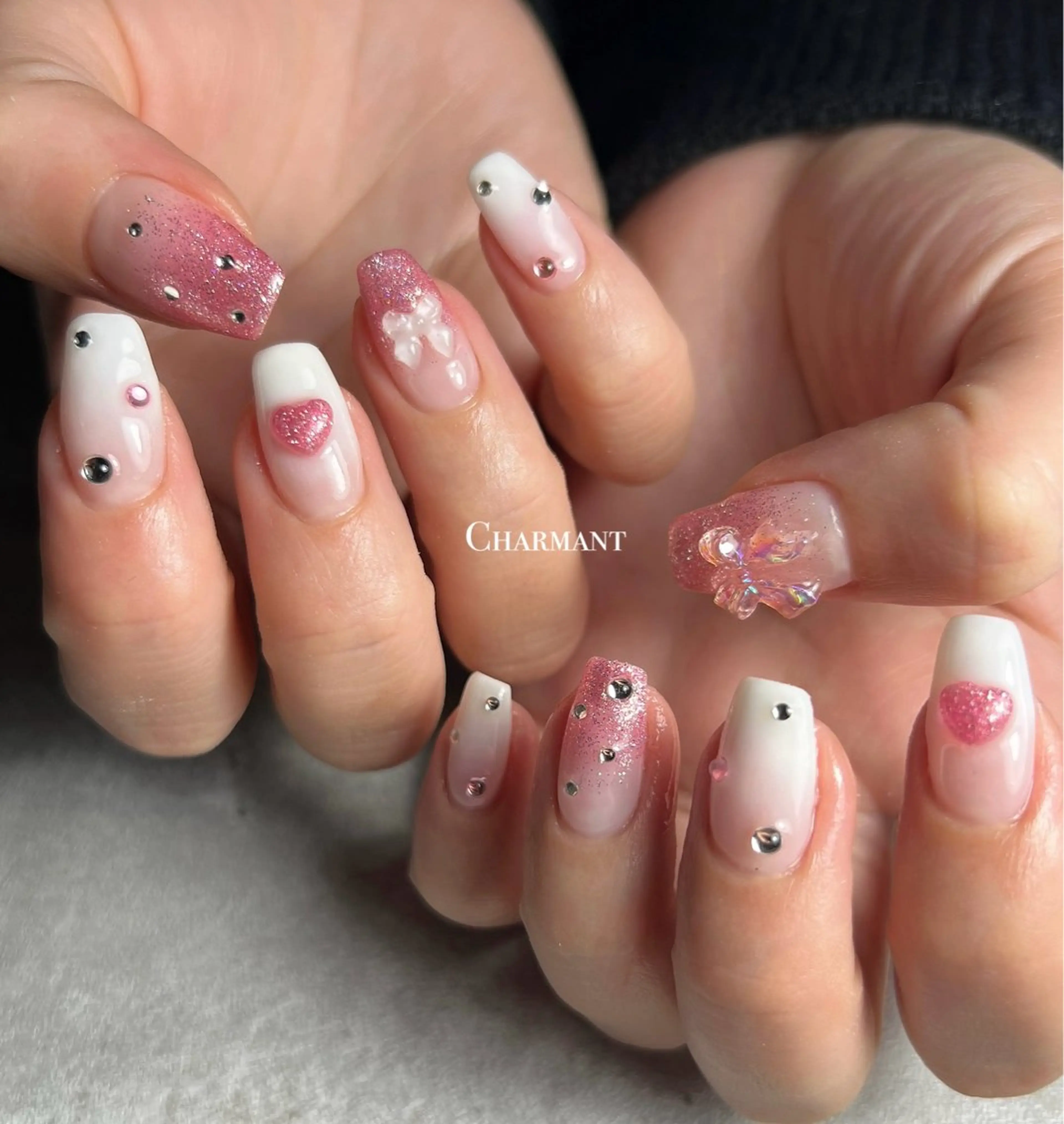 ネイル ハンドネイル Minako 【Charmant】のネイルデザイン