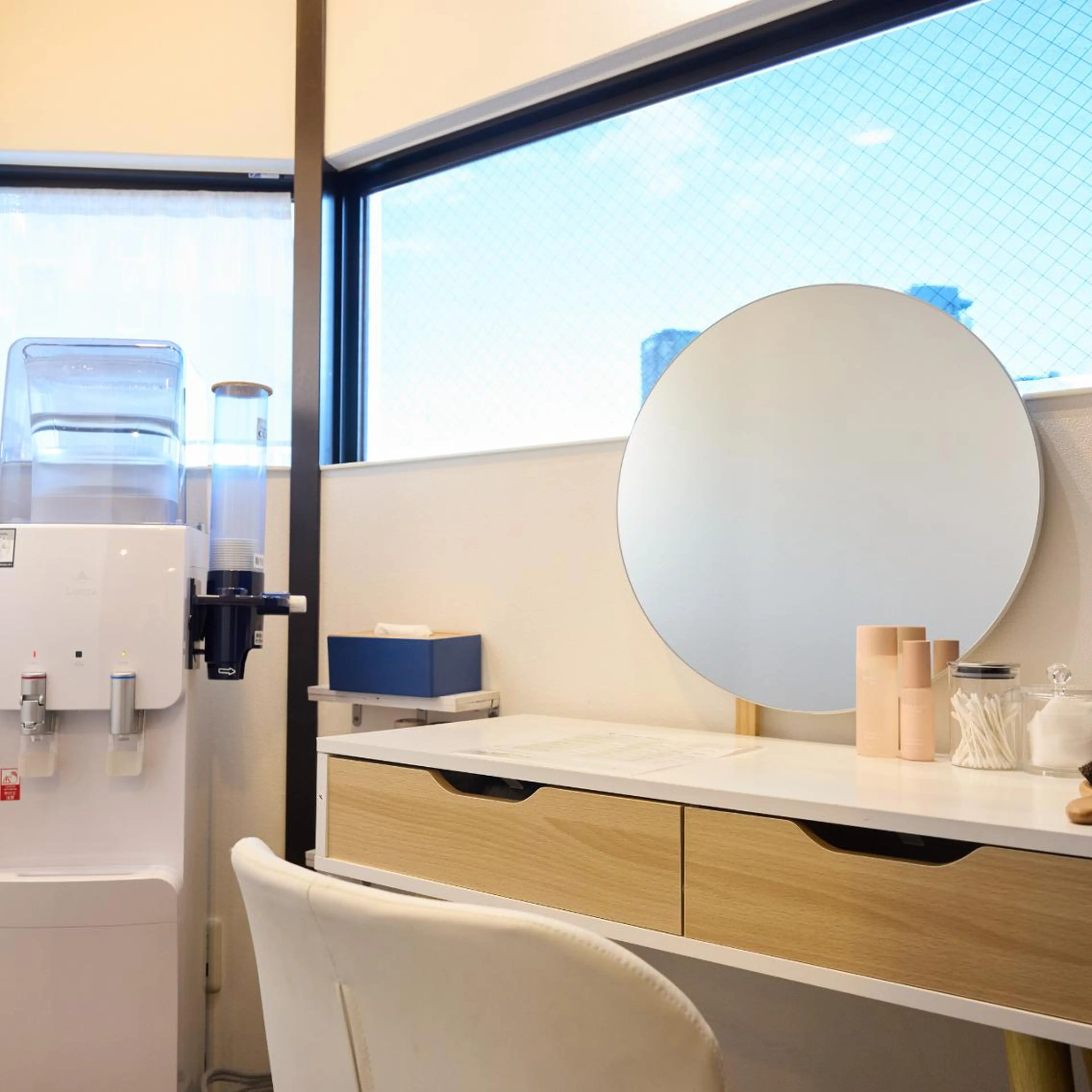 小顔矯正/姿勢矯正 美容整体師　野口杏太のエステ・リラクイメージ