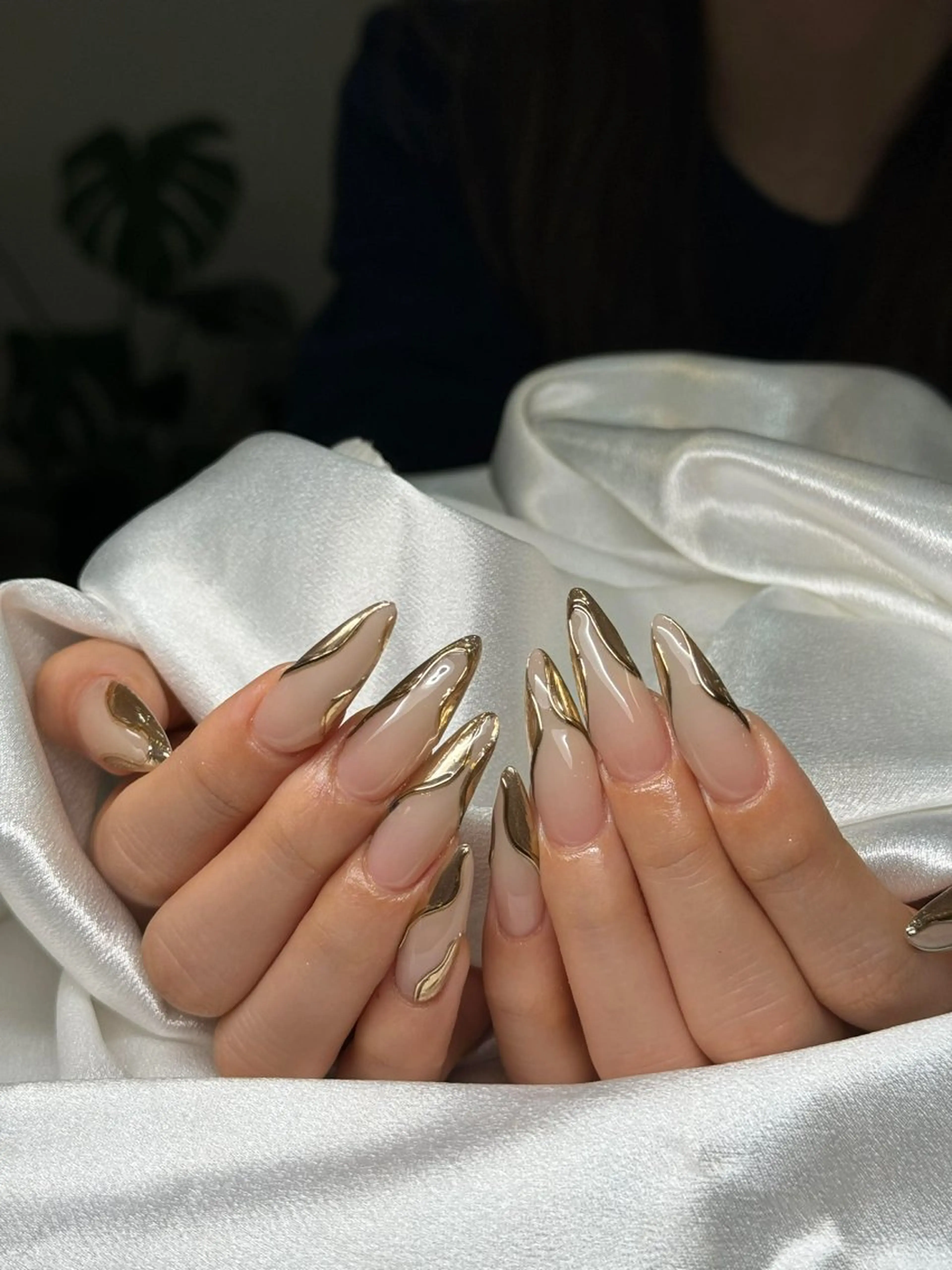 ネイル オーロラネイル ブルー チークネイル 長さ出し フットネイル ハンドネイル チップ長さ出し 専門店のネイルデザイン