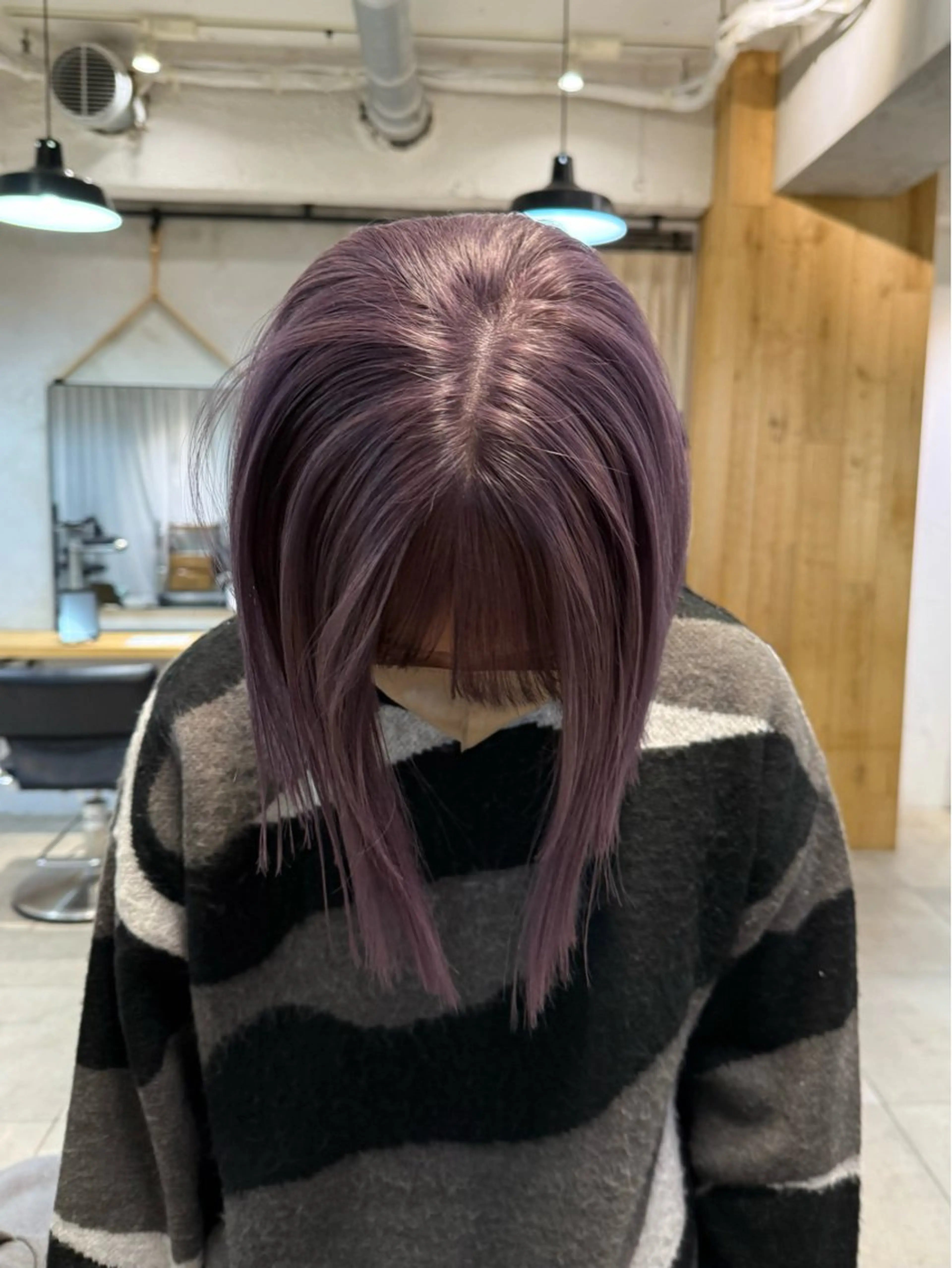 ショート カラー ミルクティー× グレージュMOMOのヘアスタイル