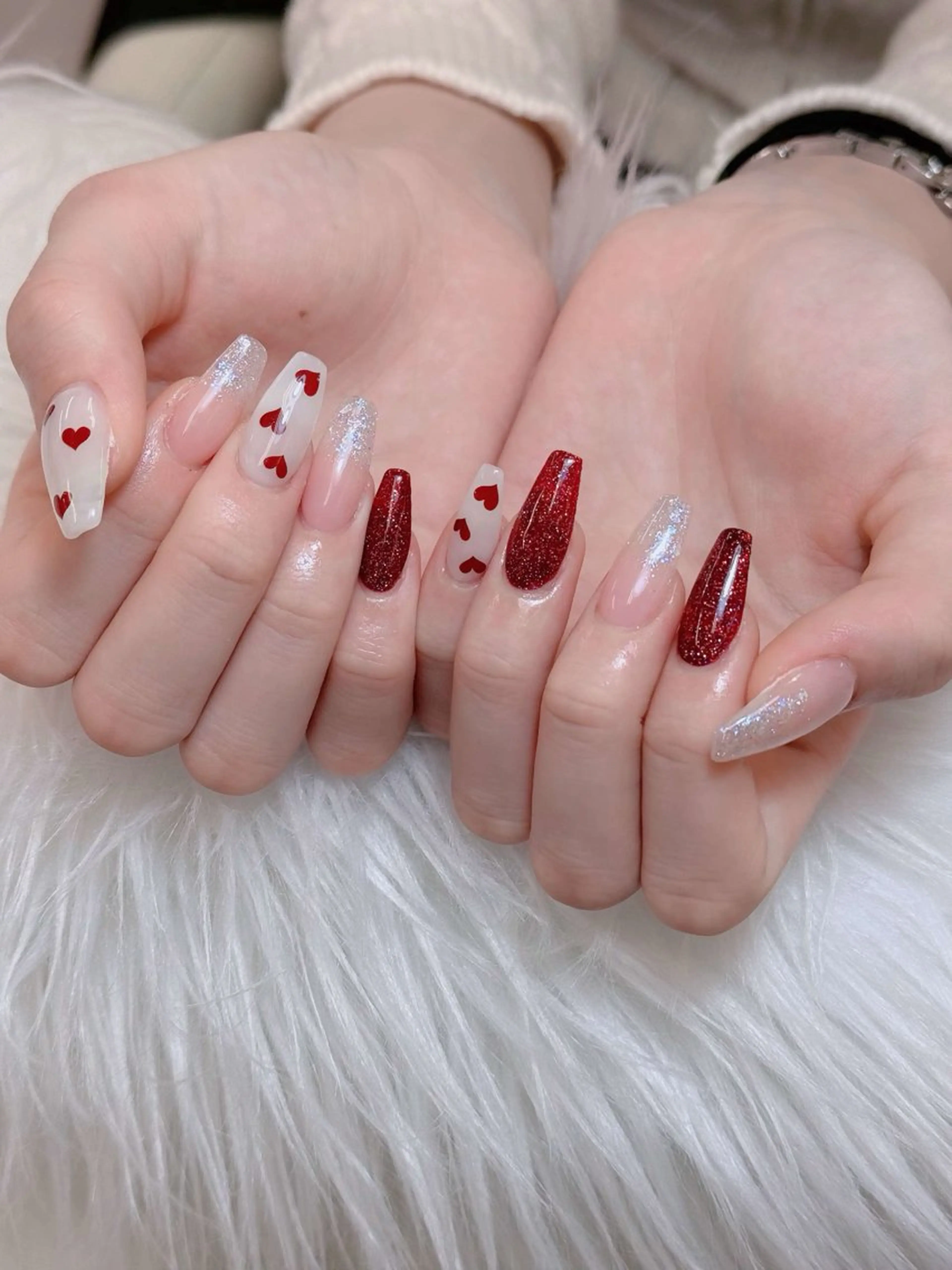 ネイル オーロラネイル チークネイル 長さ出し フットネイル フレンチネイル Happy Nailのネイルデザイン