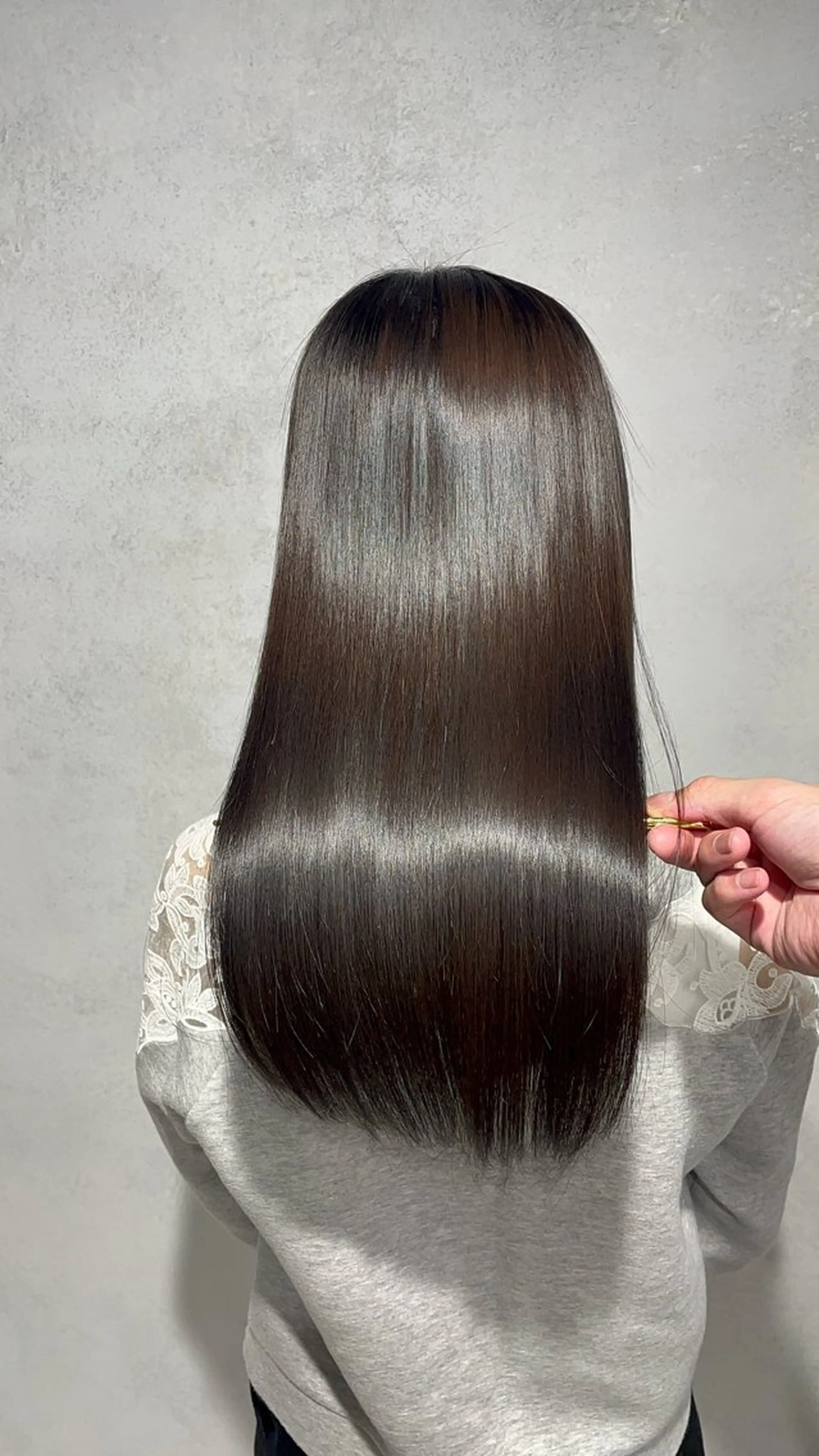 ロング ✨髪質改善✨美髪 矯正🫧小泉のヘアスタイル