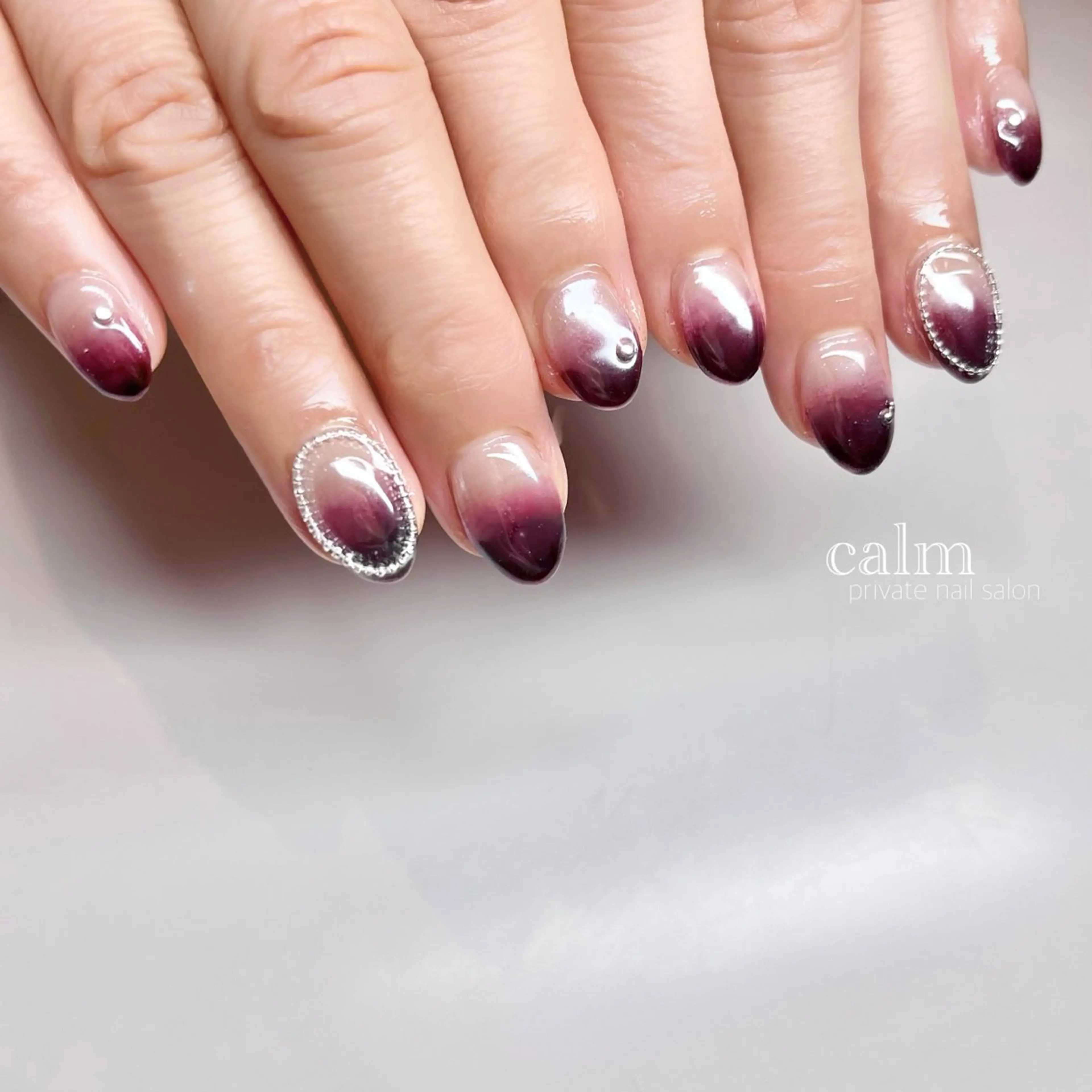 ネイル ハンドネイル calm 〔ｶｰﾑ〕のネイルデザイン