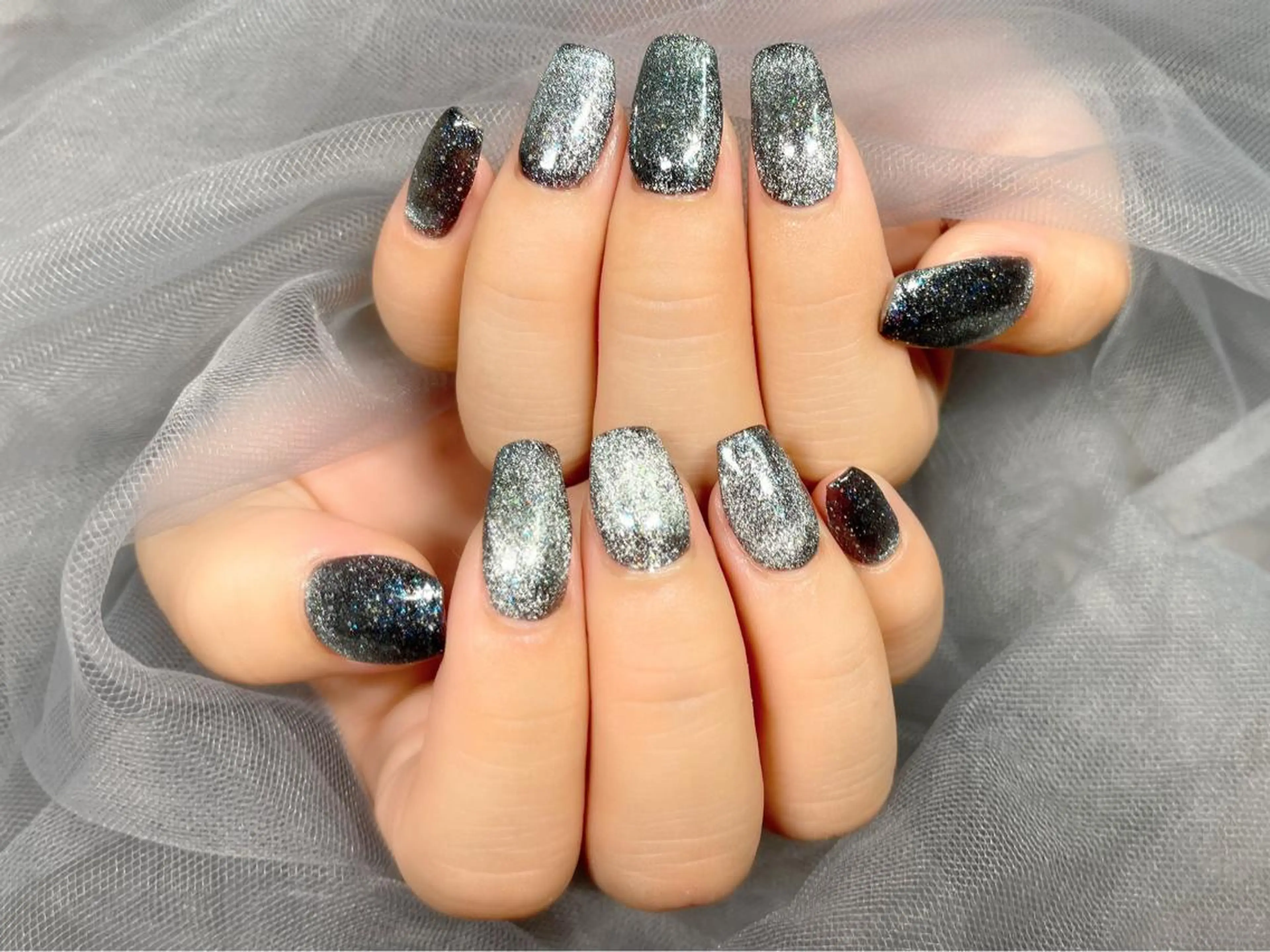 ネイル ブルー マグネットネイル ハンドネイル Nail Salon KURELLYのネイルデザイン