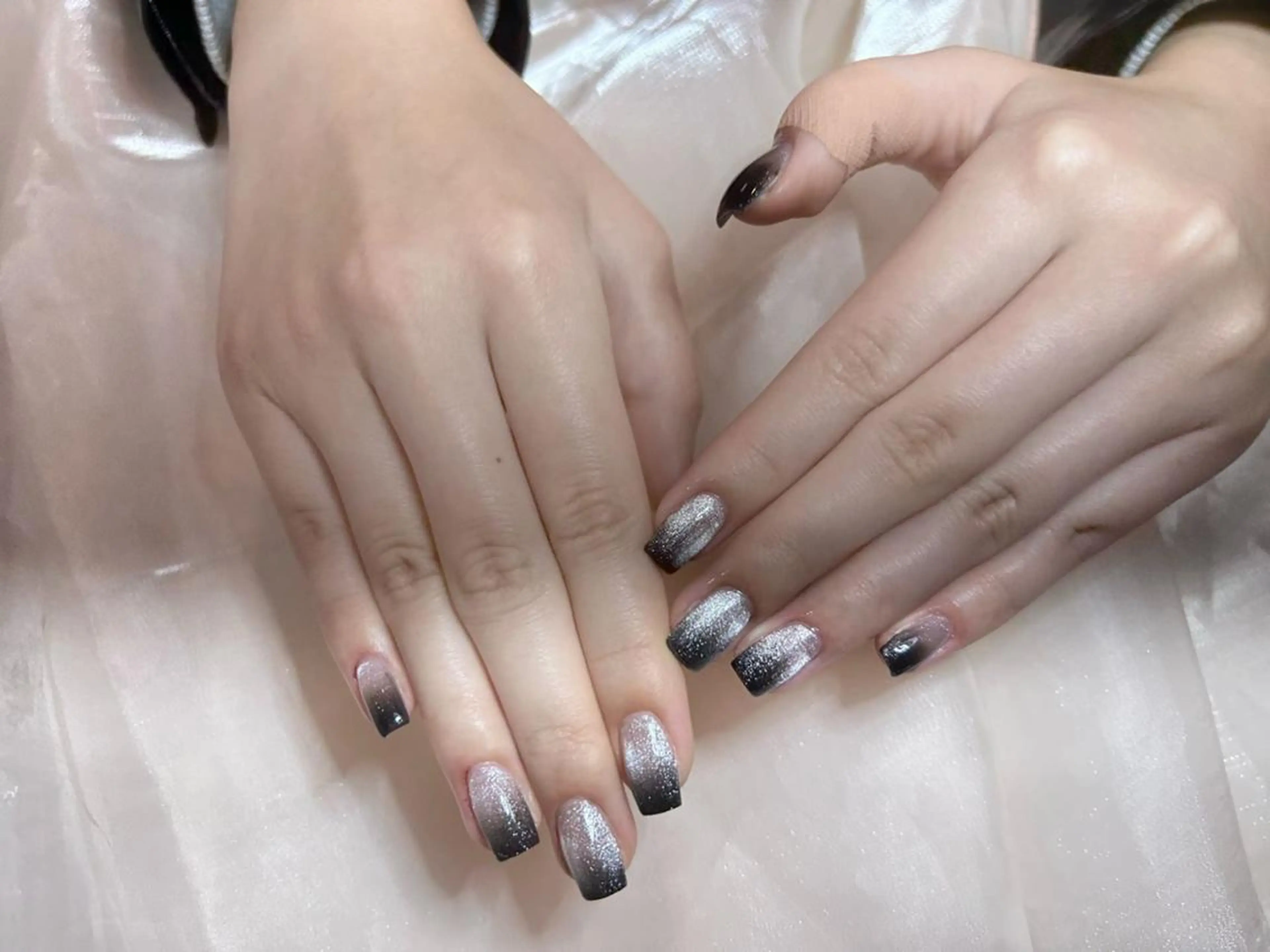 ネイル VIVIAN リサのネイルデザイン