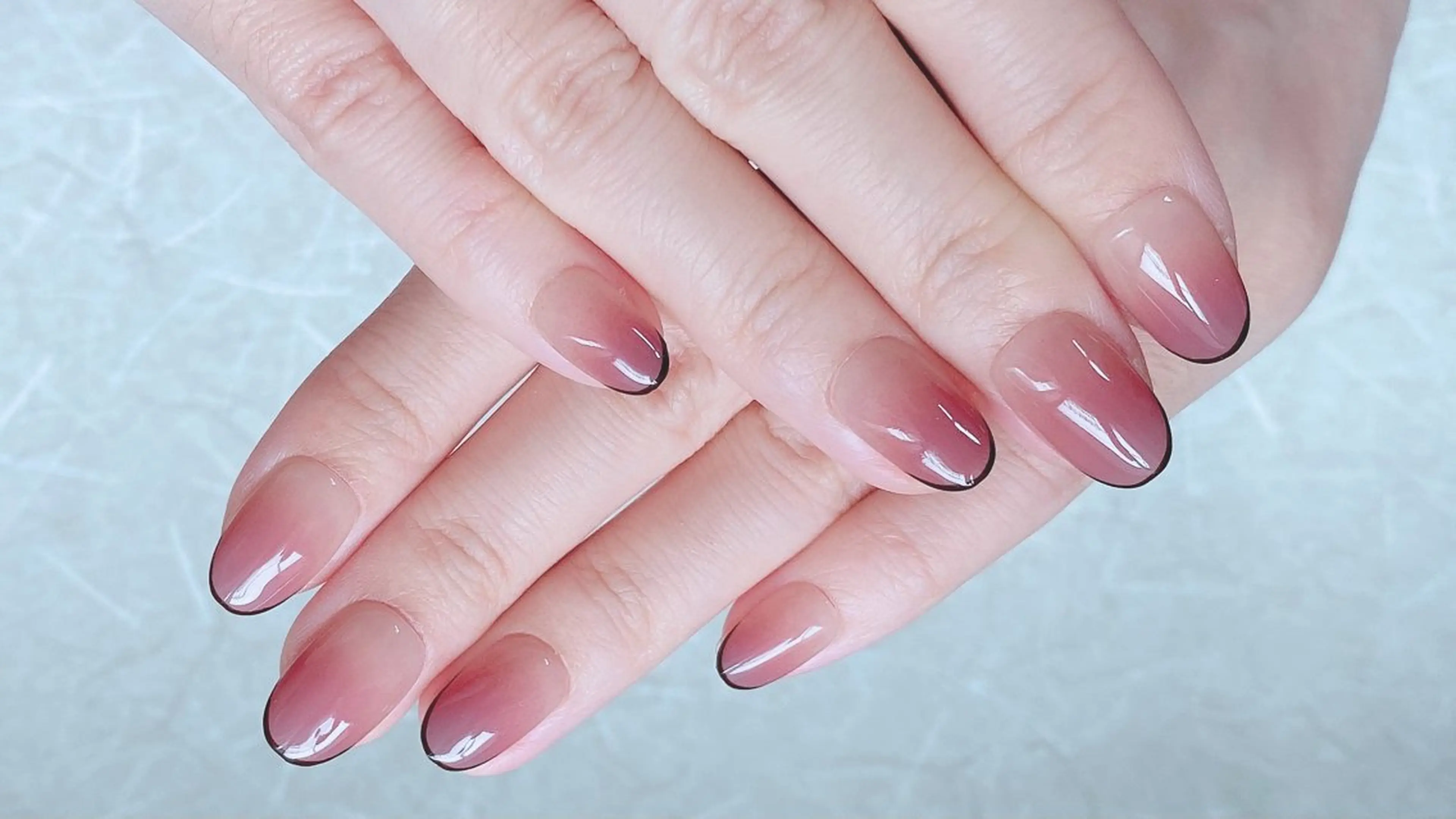 ネイル ハンドネイル amireux所属・チ まるこのネイルデザイン