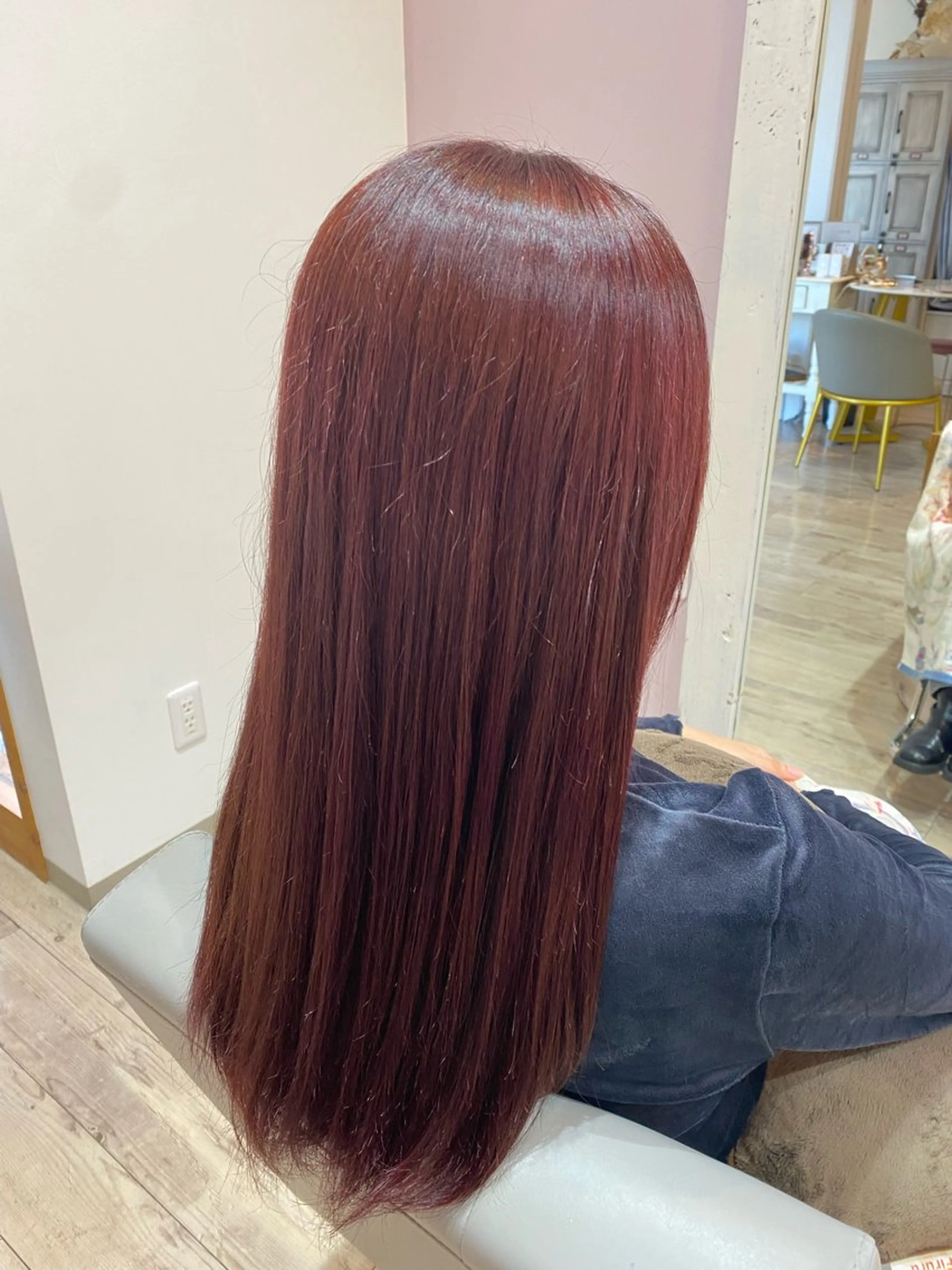ロング かまだ しおりのヘアスタイル