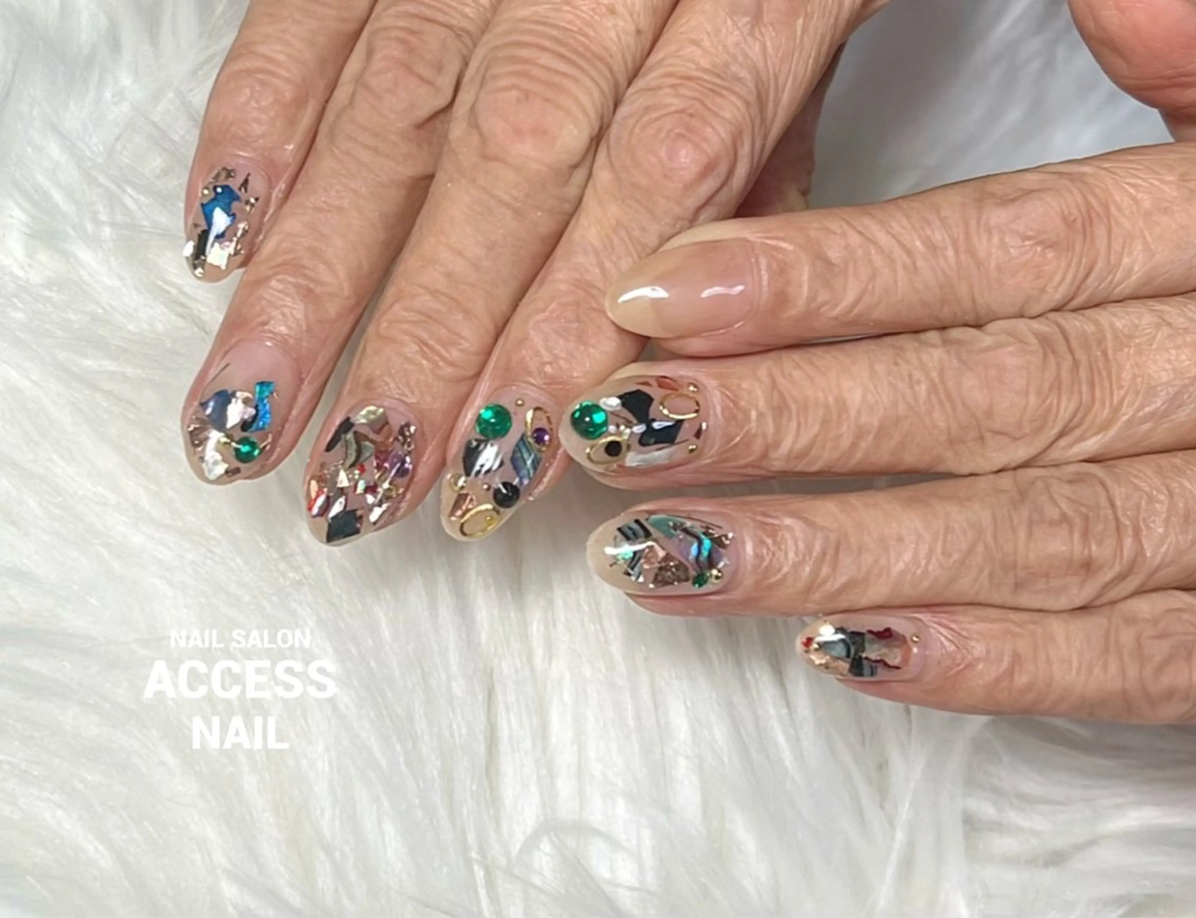 ネイル access nailのネイルデザイン