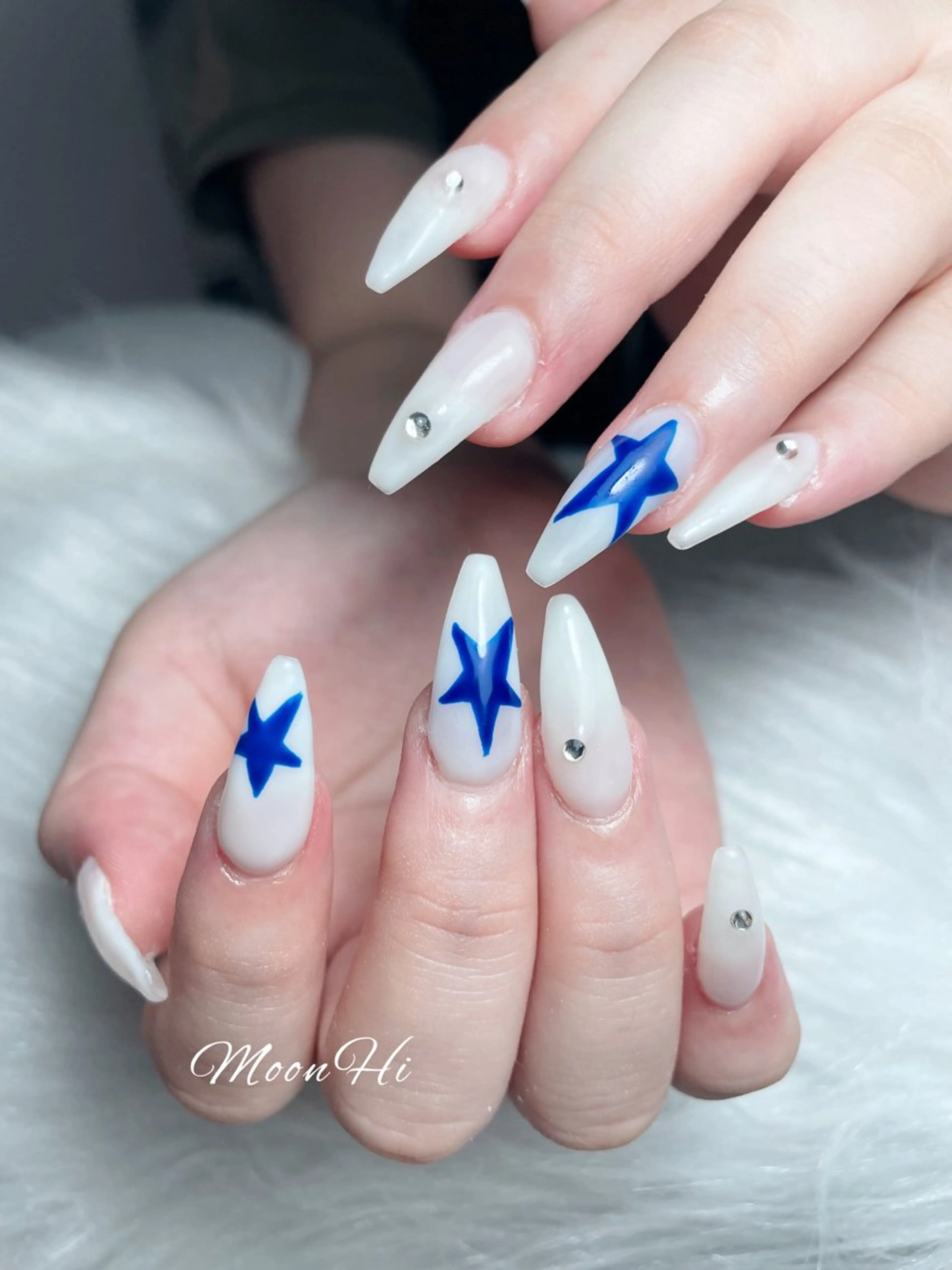 ネイル MoonHi Nail 朝霞台のネイルデザイン