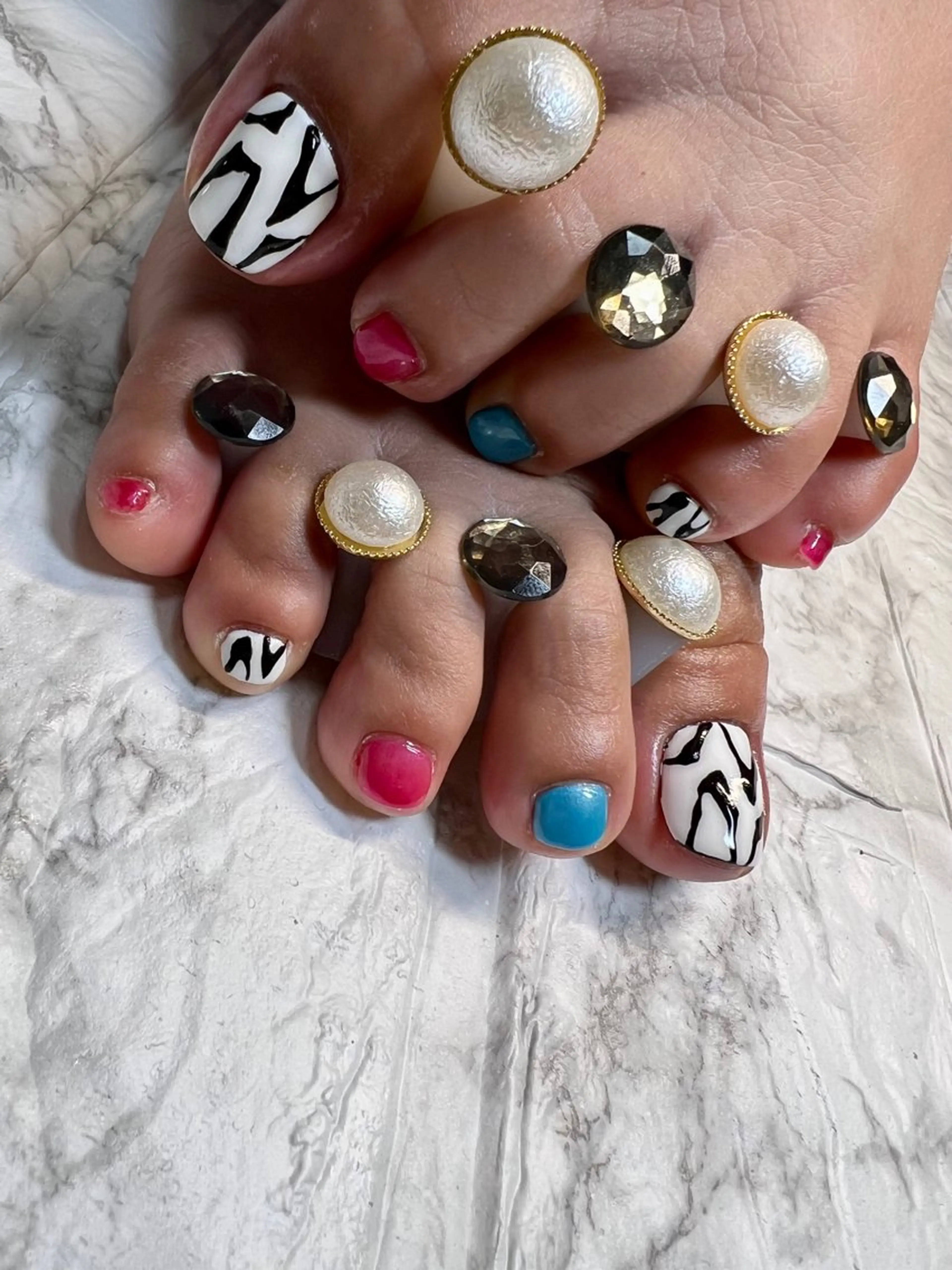 ネイル フットネイル ❤︎MN❤︎ モンのエステ・リラクイメージ