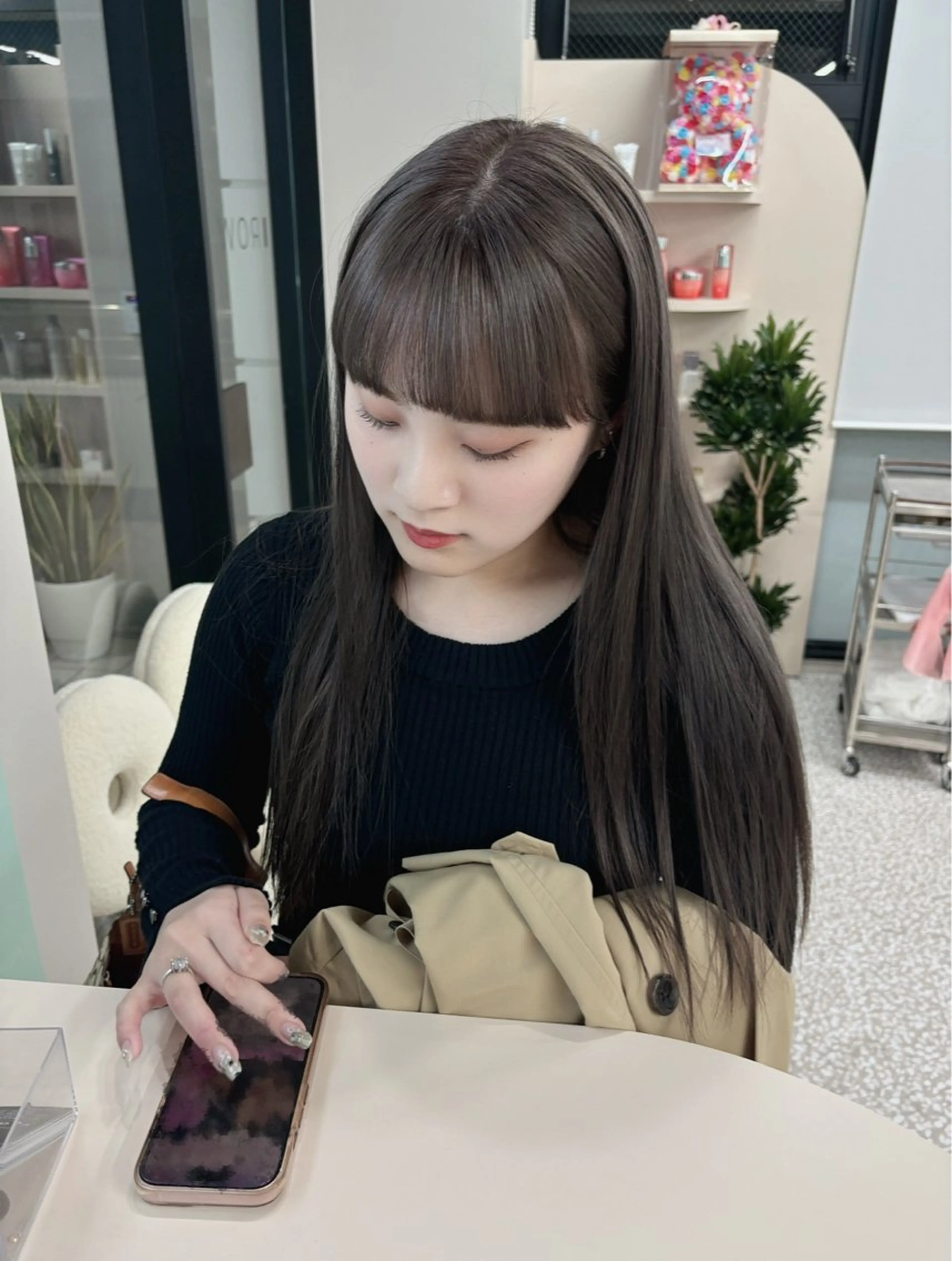 ロング nanami IROW大名のヘアスタイル