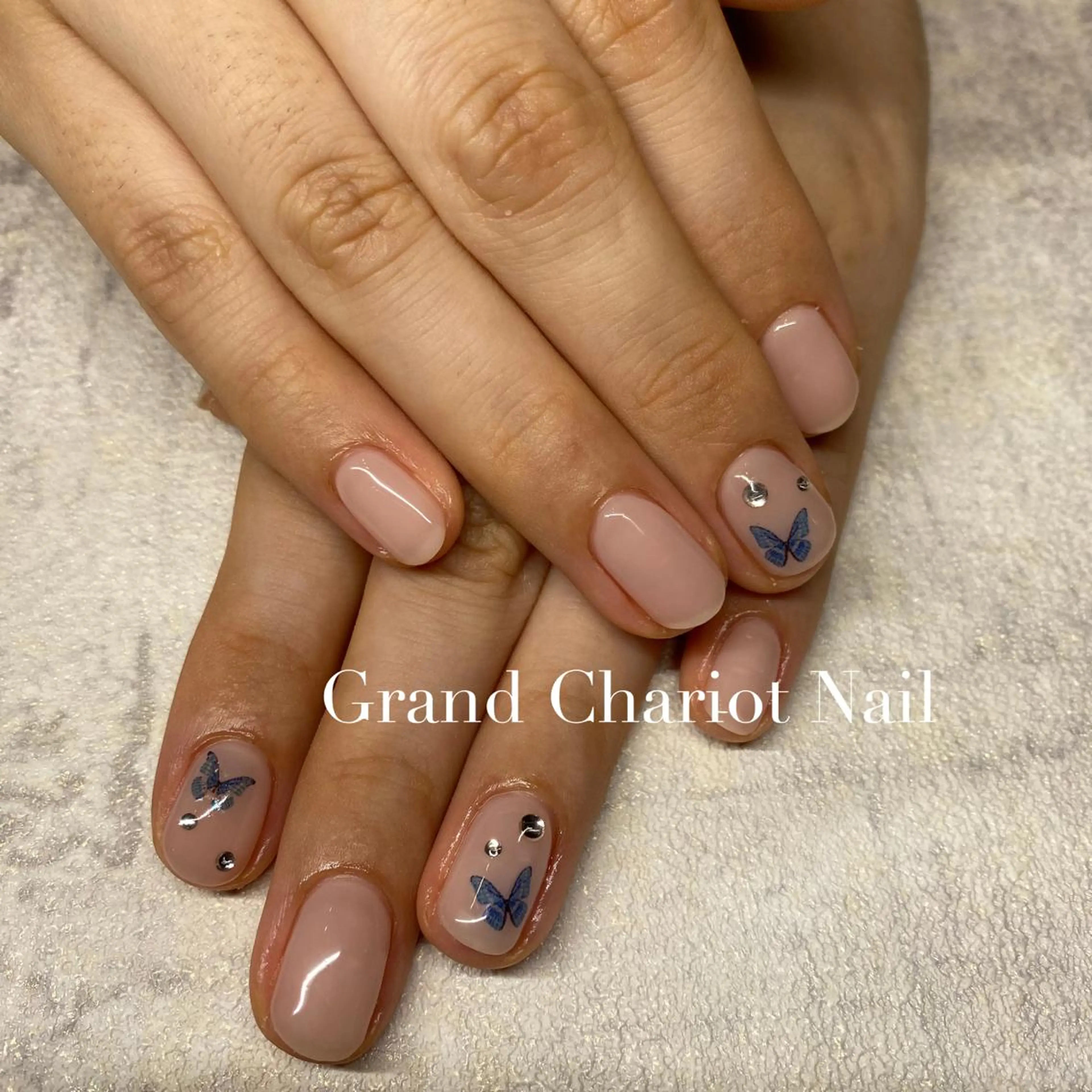 ネイル NORA nail UMEDA MAIのネイルデザイン