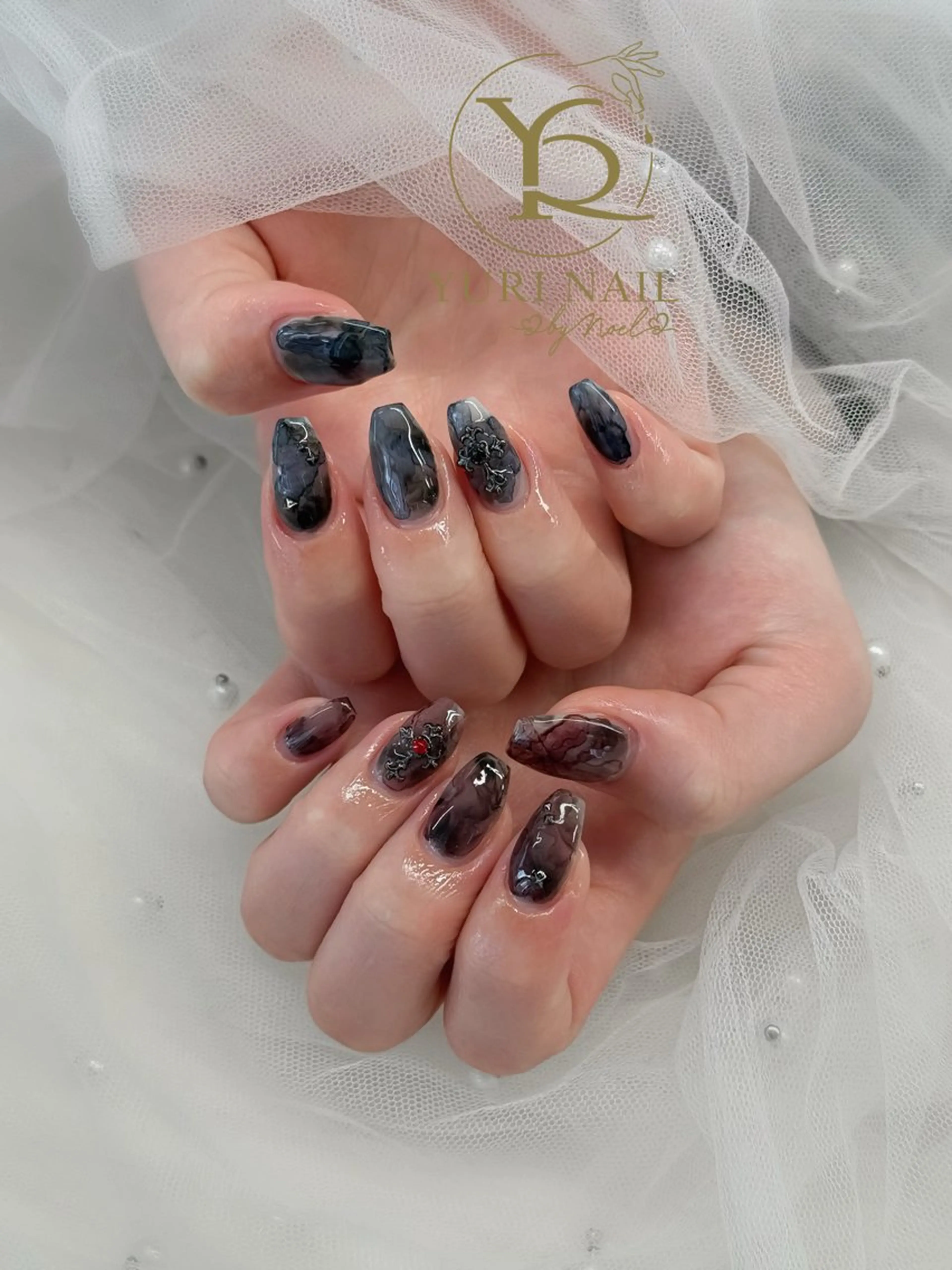 ネイル チークネイル フットネイル フレンチネイル 韓国ネイル 水色 ハンドネイル フットネイル ハンドケア YURI Nail Funabashiのネイルデザイン