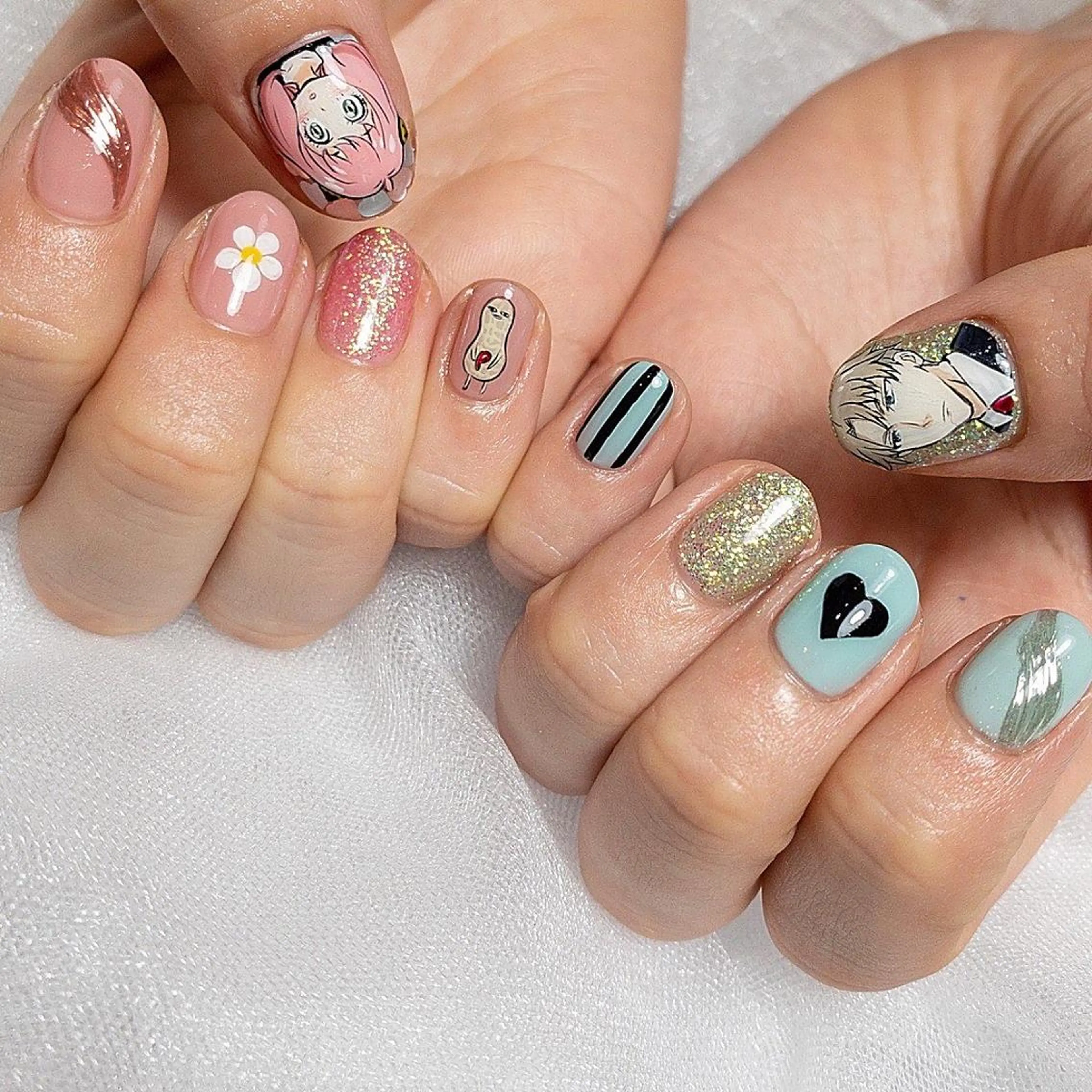 ネイル rokunana 佐野のネイルデザイン