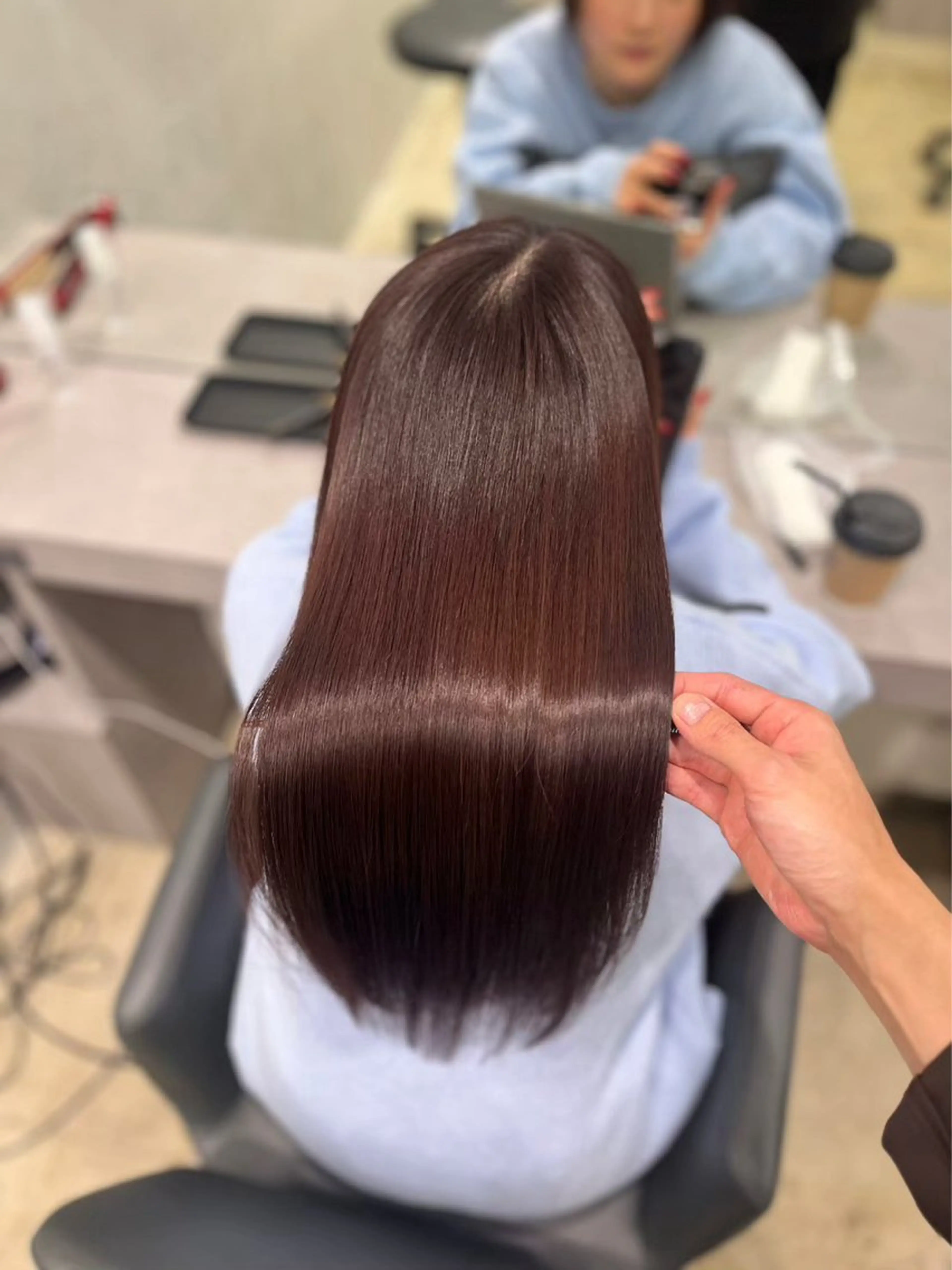 ロング 40代以降の 縮毛矯正専門家のヘアスタイル