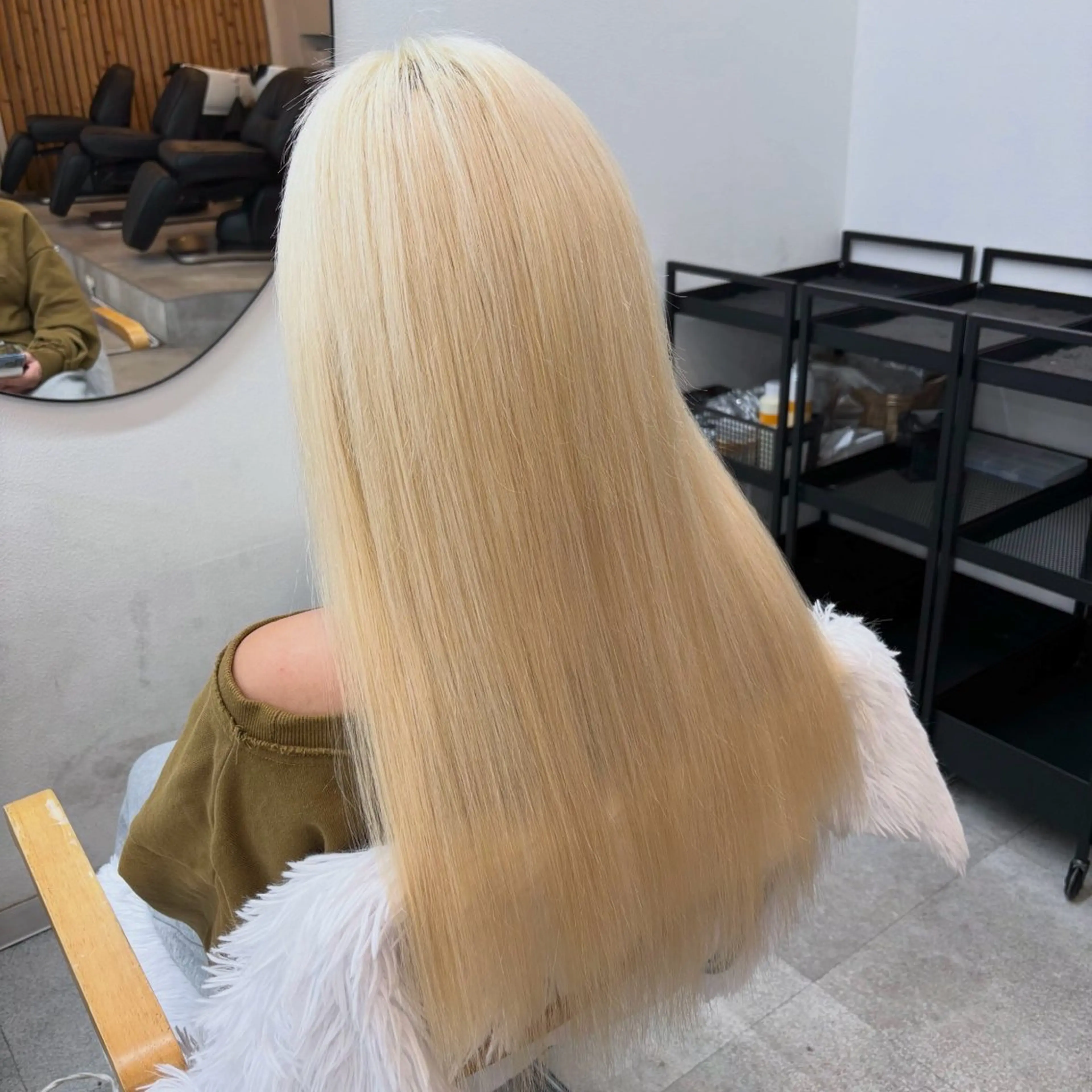 ロング カラー 抜きっぱなしブロンド ボブ エクステ ヘアカラー トリートメント ヘアセット 渋谷🩶ハイトーン 🩶FUMUのヘアスタイル