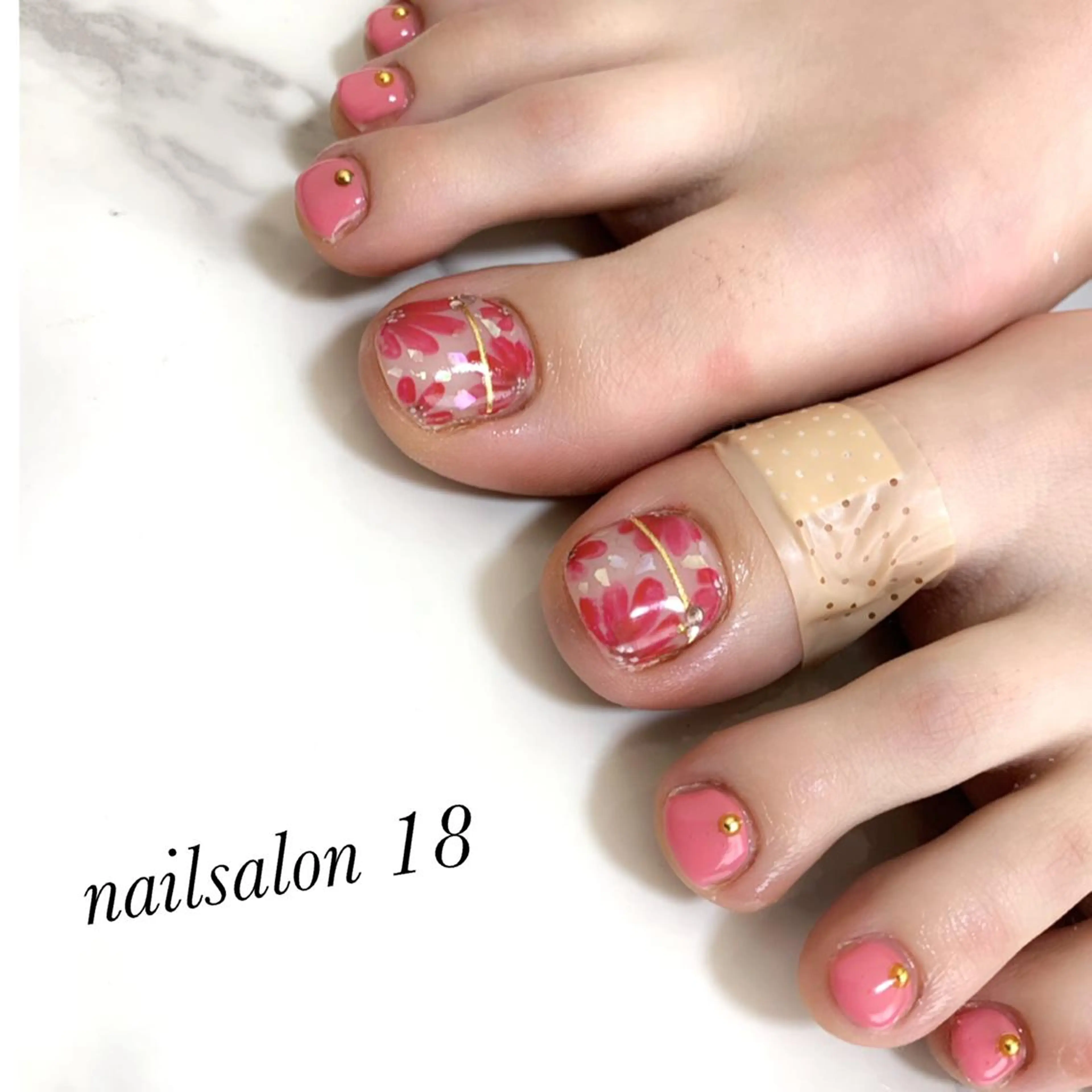 ネイル フットネイル nail salon 18.のネイルデザイン