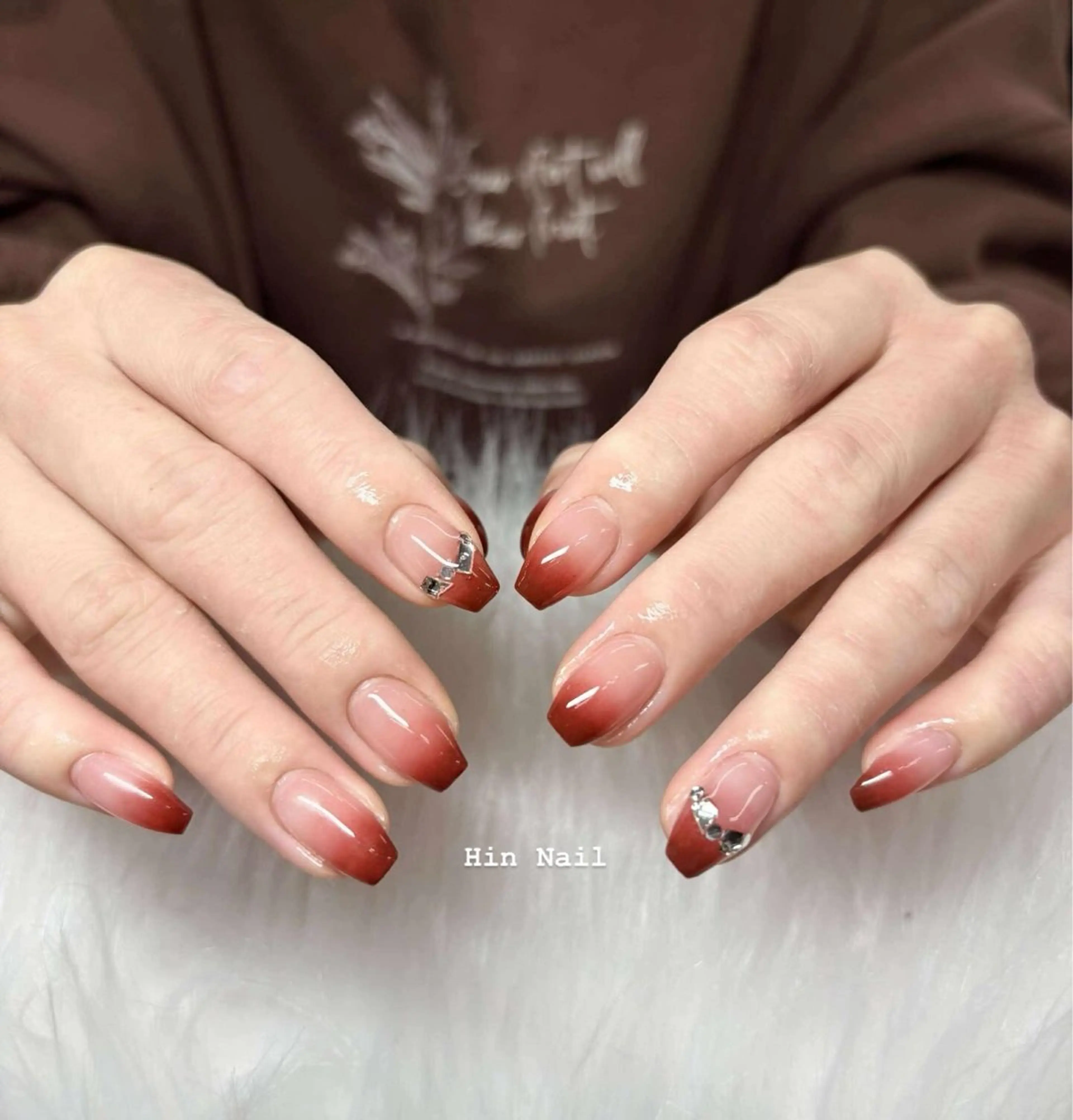 ネイル ハンドネイル HIN NAILのネイルデザイン
