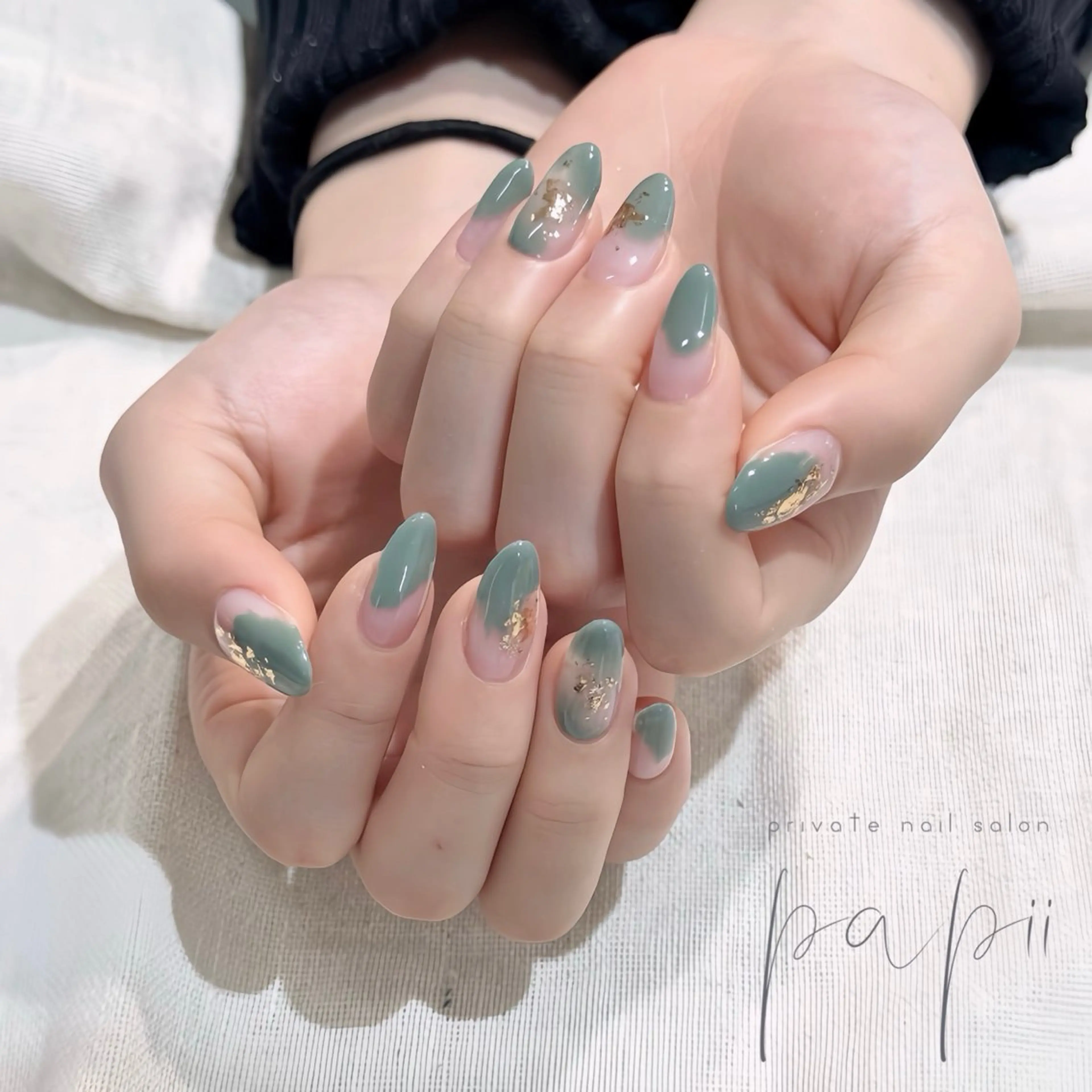 ネイル 赤色 シンプルネイル 春ネイル ハンドネイル private nail salon papii所属・papii☆ kurodaのネイルデザイン