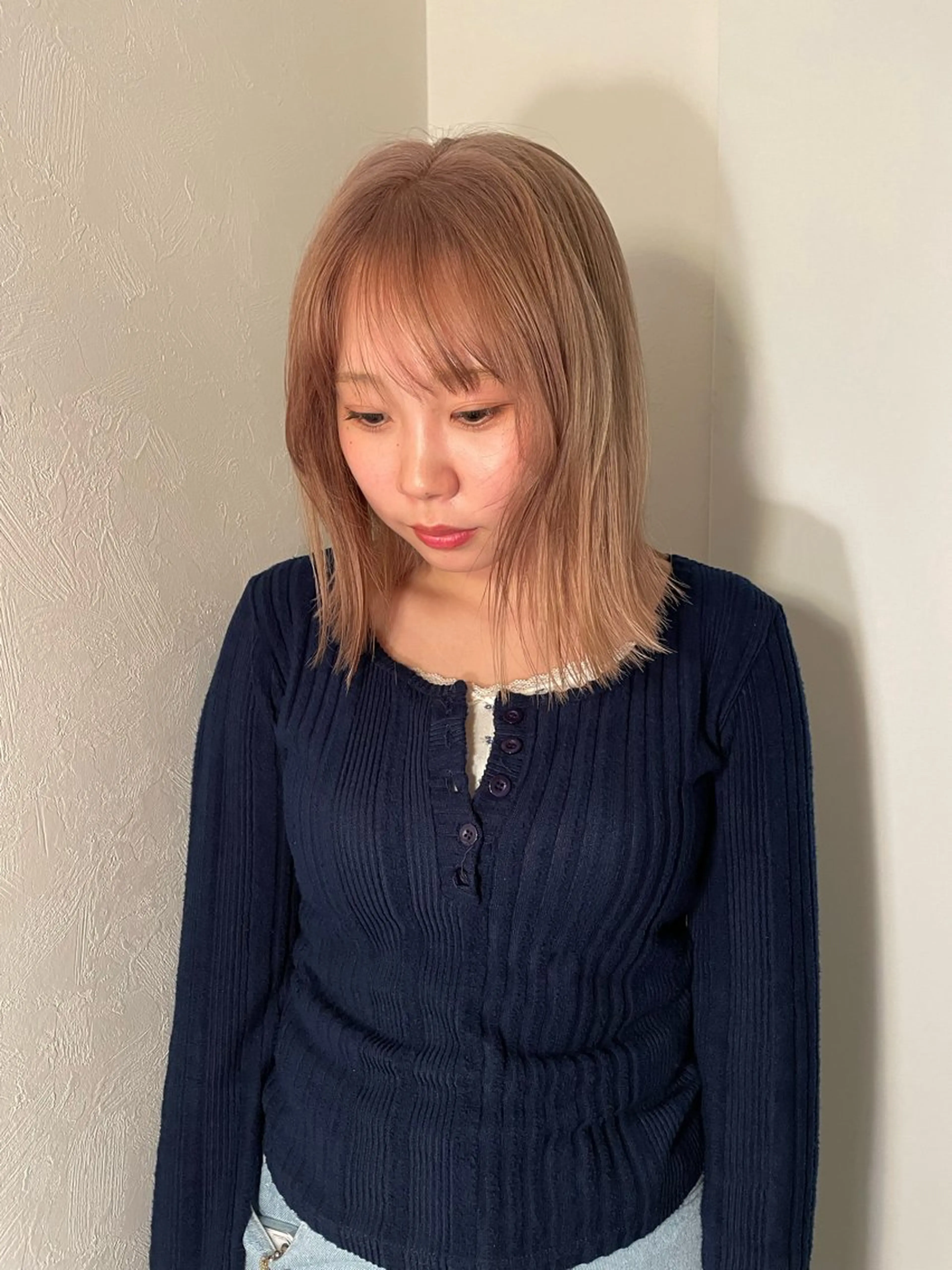 ミディアム ハイトーンカラー🧺 mahoroのヘアスタイル