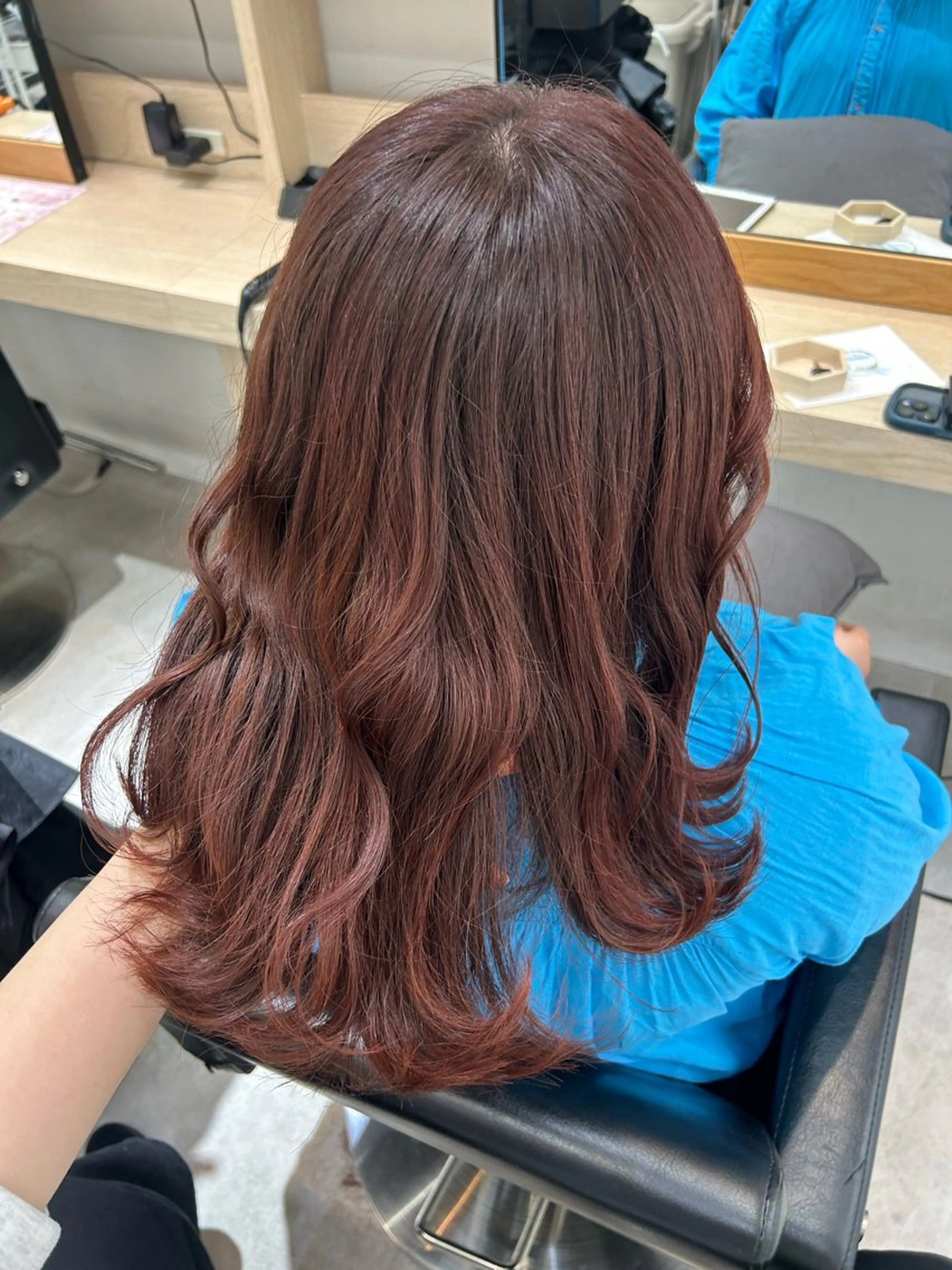 ミディアム カラー カット ヘアカラー トリートメント 🤍透明感/韓国風 🤍サクラギヒトミのヘアスタイル