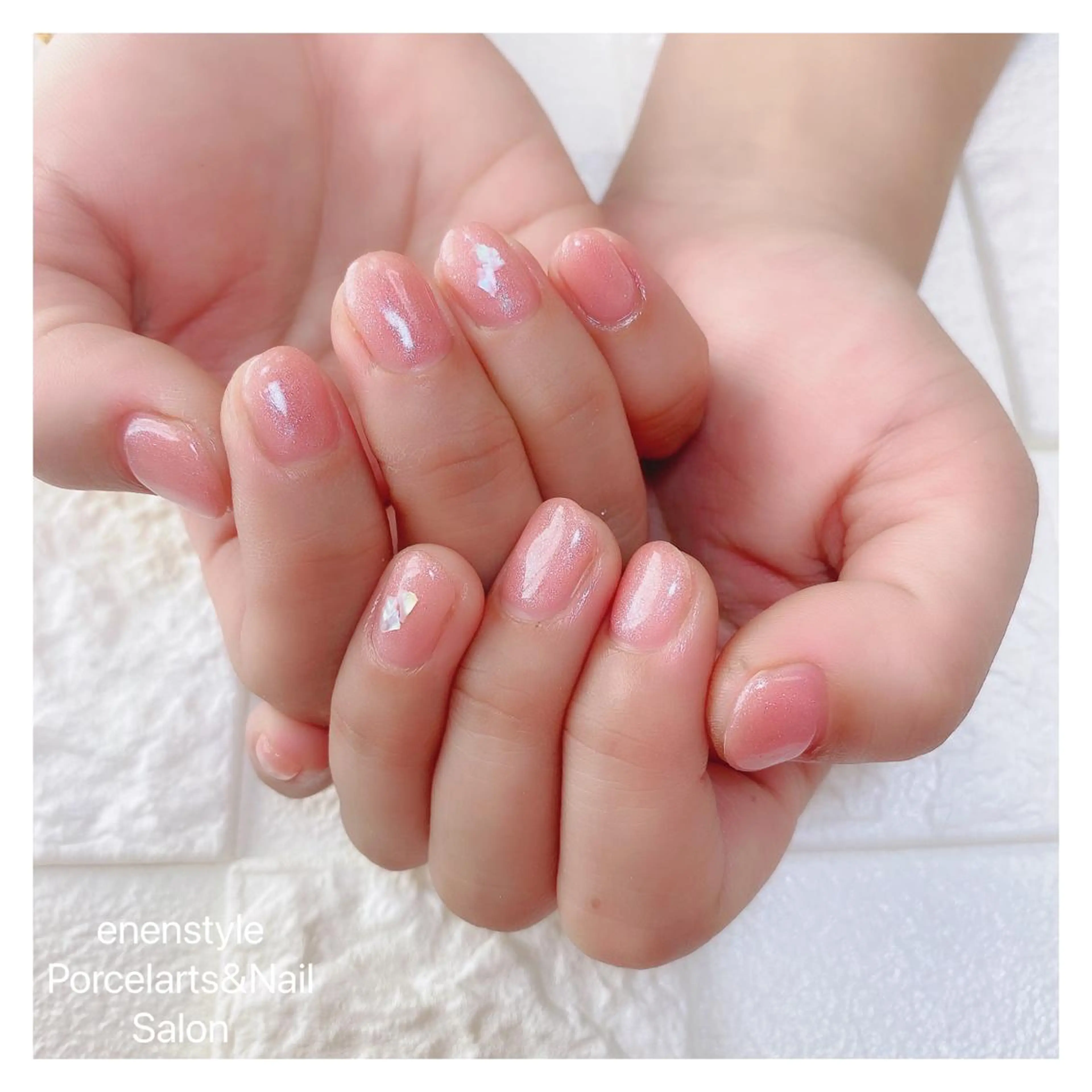 ショート ネイル 👑enen style👑のネイルデザイン