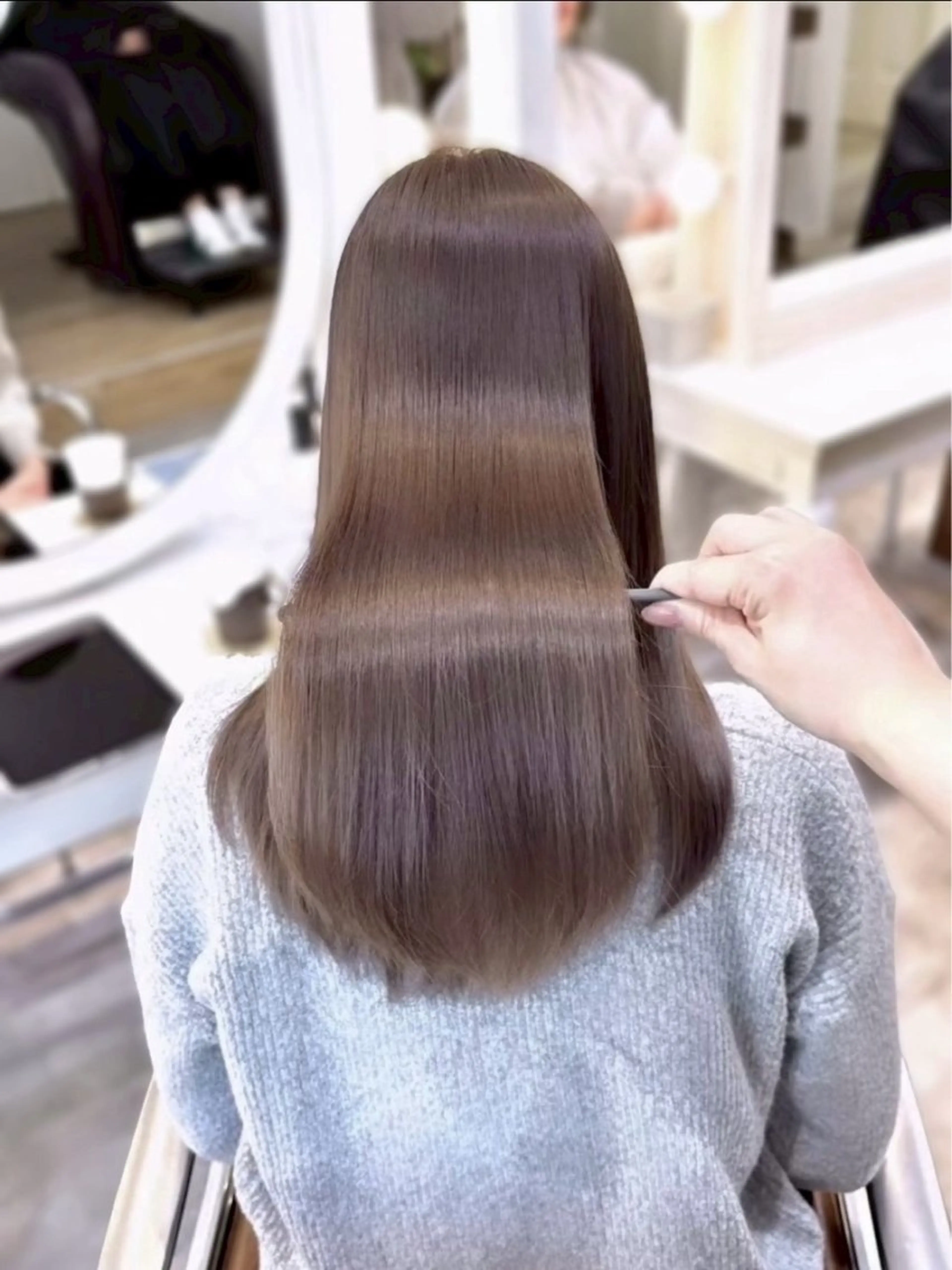 セミロング ゆうか カラー/ヘアセットのヘアスタイル