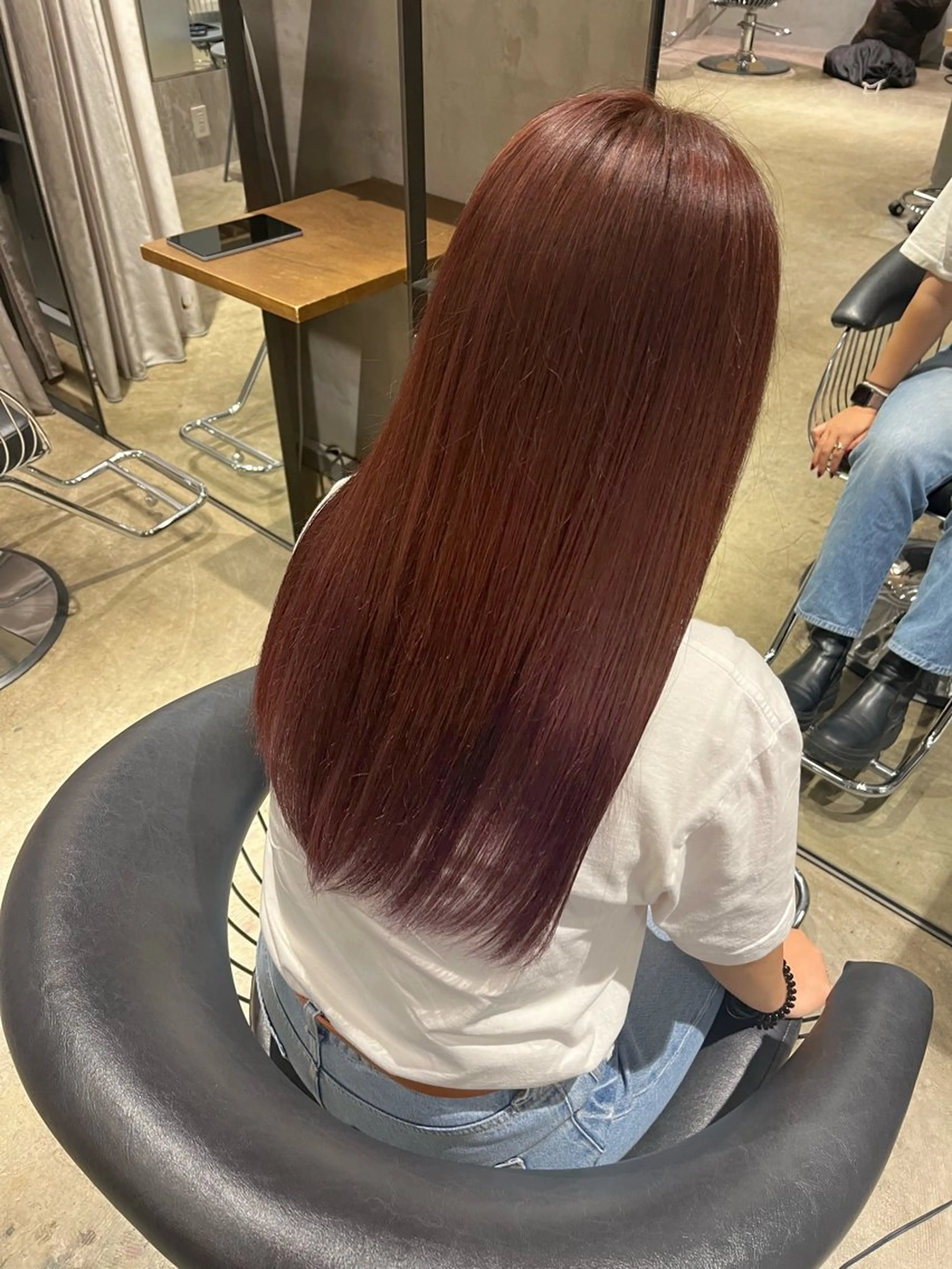 ロング カラー 森山 葵のヘアスタイル