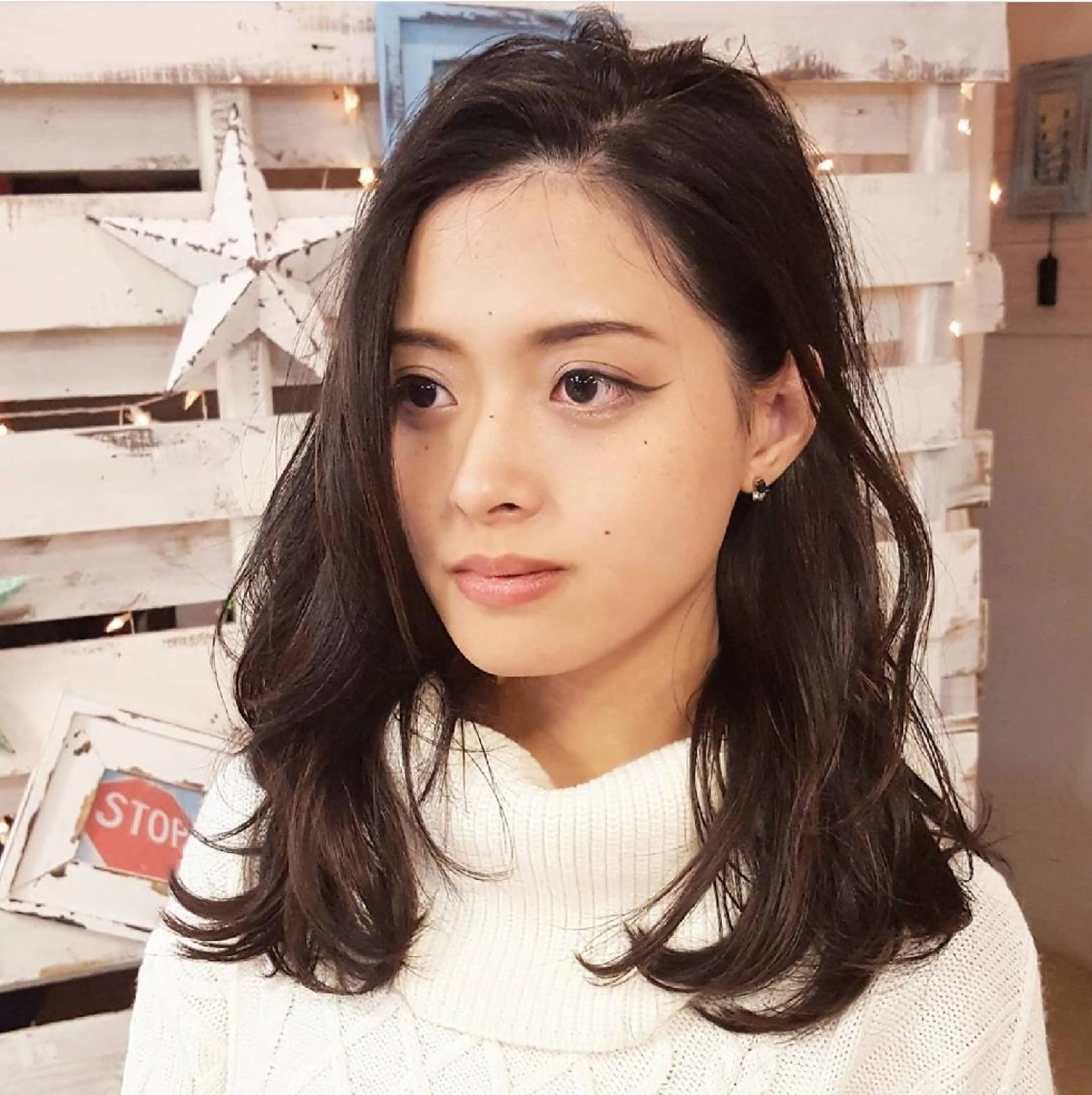 ロング カラー 切りっぱなしボブ ショートボブ バレイヤージュ ベージュカラー 黒髪 カット ヘアカラー トリートメント フリーランス所属・韓国ヘア レイヤー くびれヘアMATSUのヘアスタイル