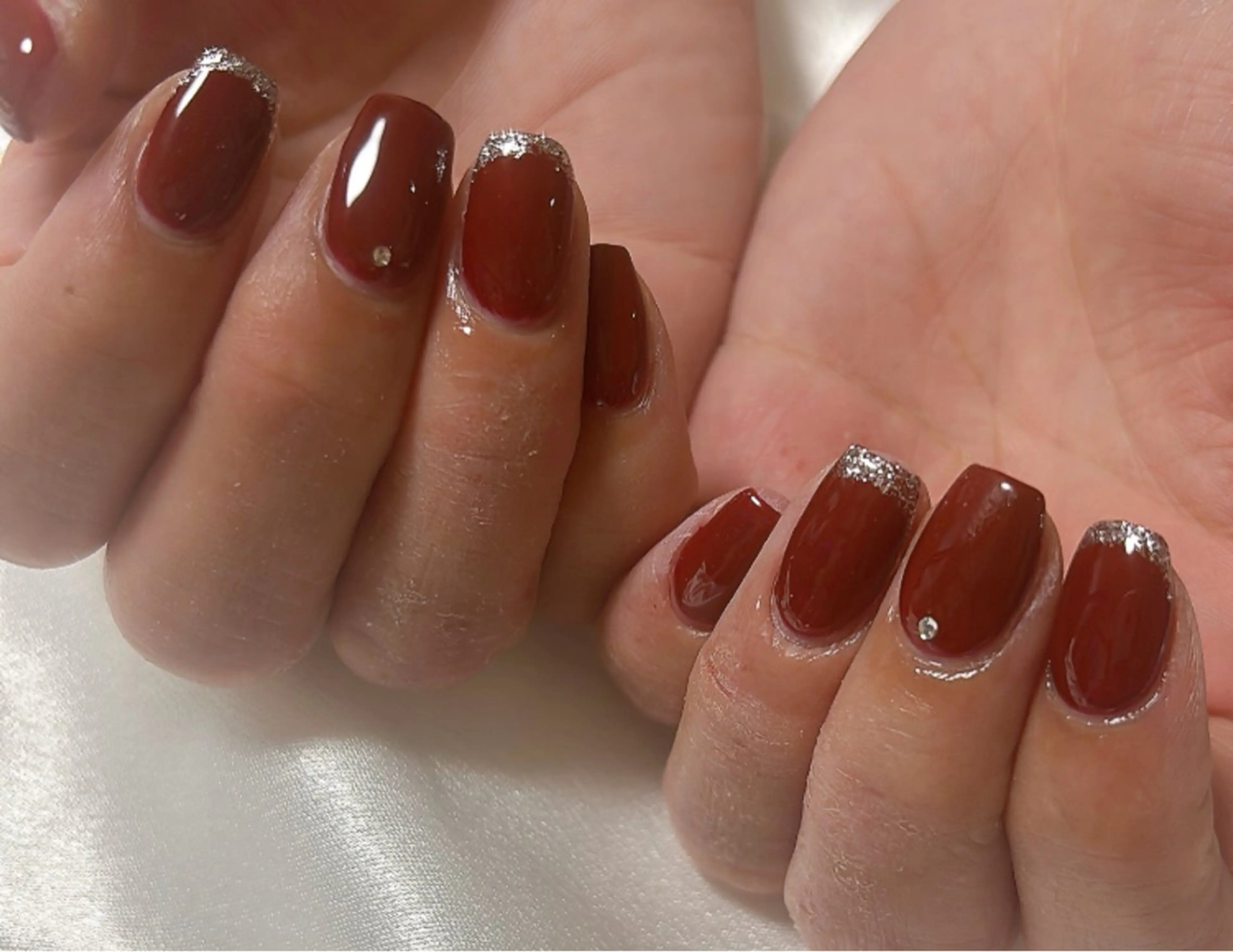 ネイル オーロラネイル フットネイル フレンチネイル ジェルネイル マグネットネイル ハンドネイル kiki nail &brow二子玉川の眉毛・アイブロウイメージ