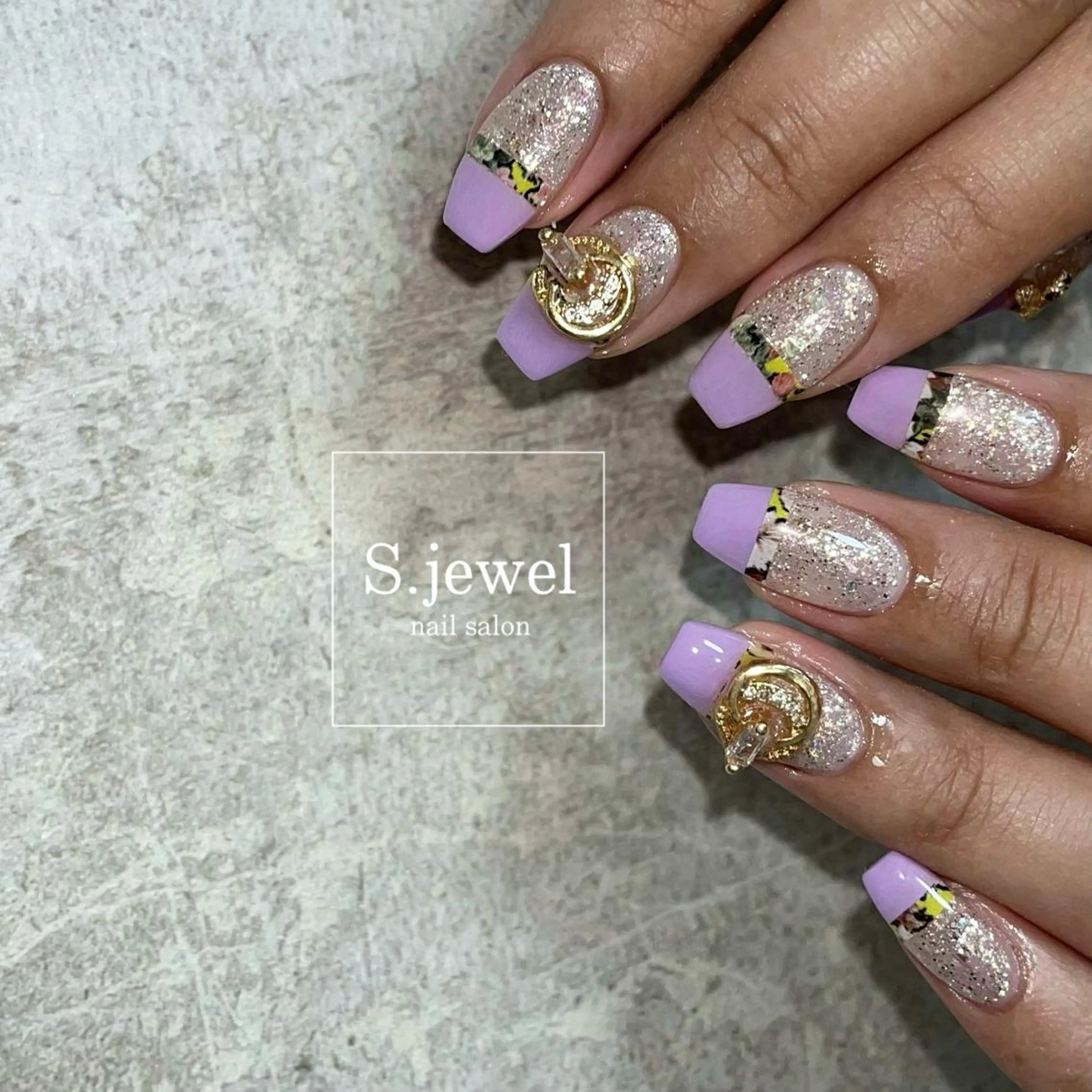 ネイル S. JEWELのネイルデザイン