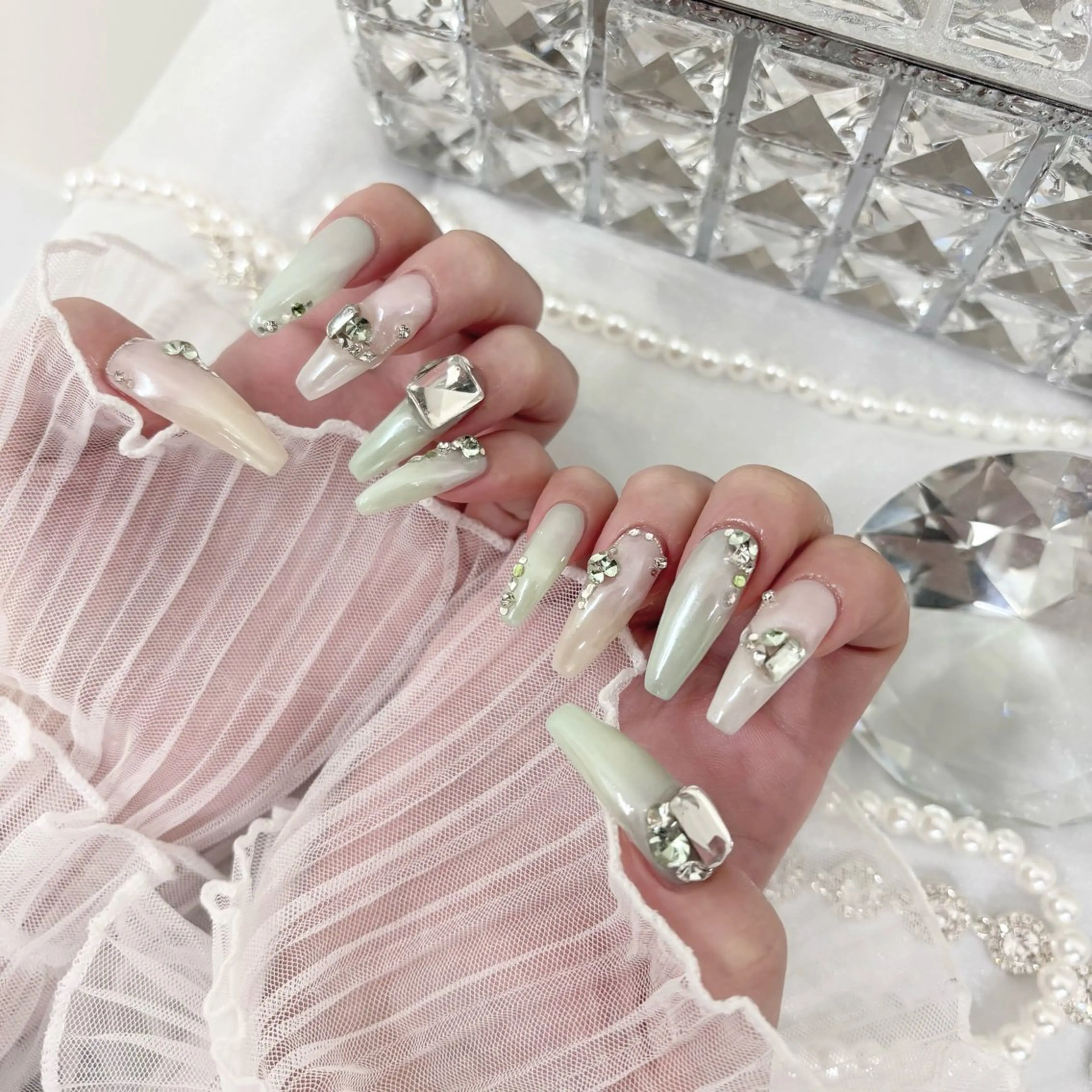 ネイル ハンドネイル 吉川 怜那のネイルデザイン